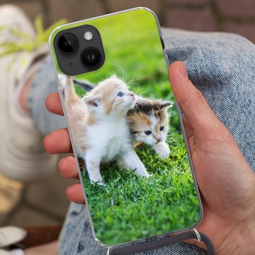MuchoWow Handyhülle Kätzchen - Katze - Korb - Mädchen - Kinder - Jungen - Kinder, Handyhülle Telefonhülle Apple iPhone 14 Plus