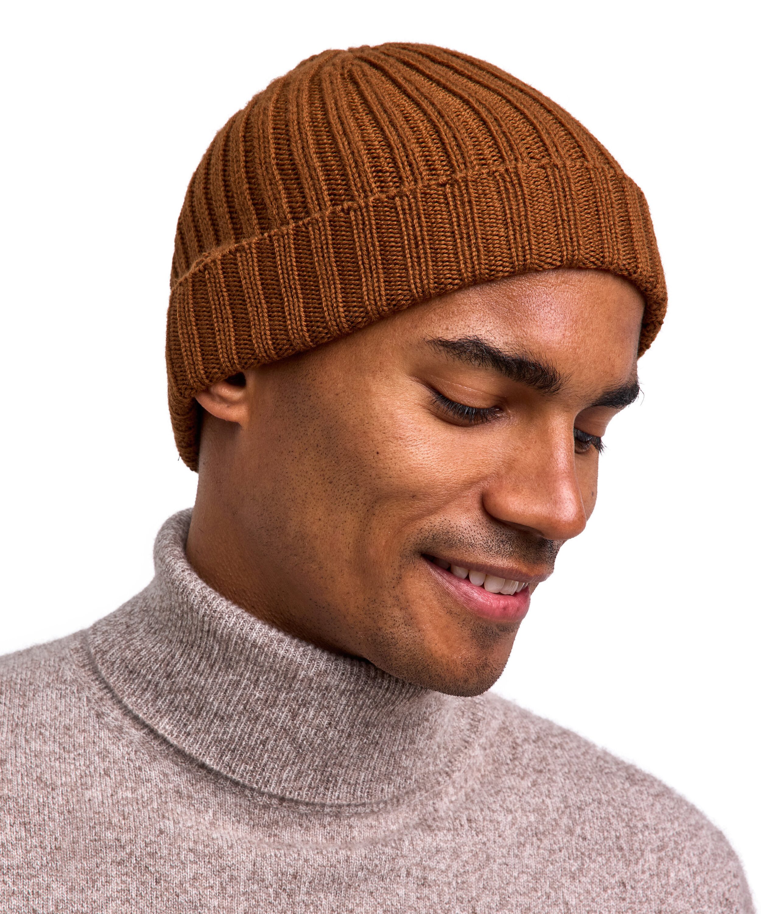 FALKE Strickmütze (1-St) aus reiner, extrafeiner Merinowolle