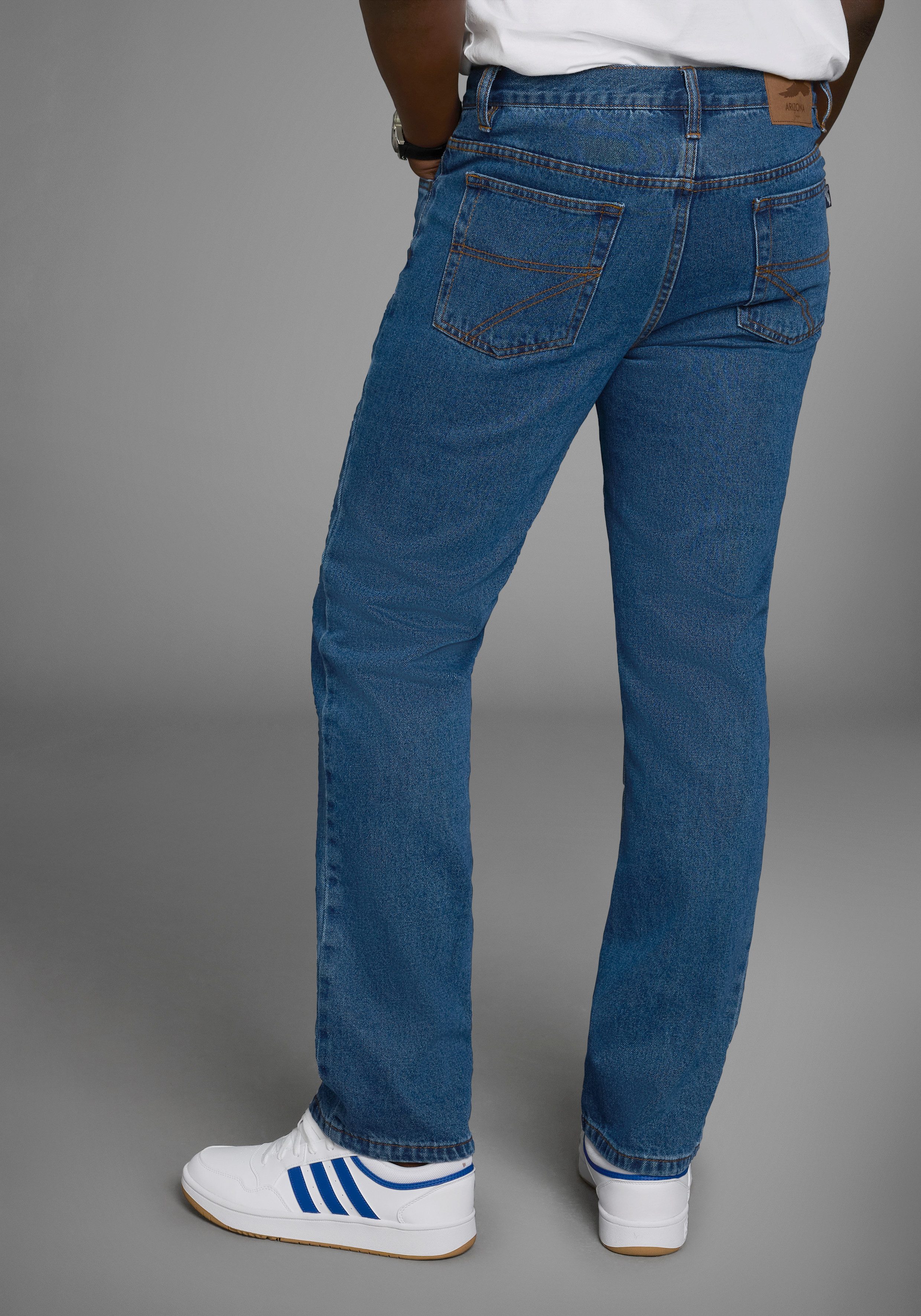 Arizona Regular-fit-Jeans James regular fit, gerades Bein, Five-Pocket-Form günstig online kaufen
