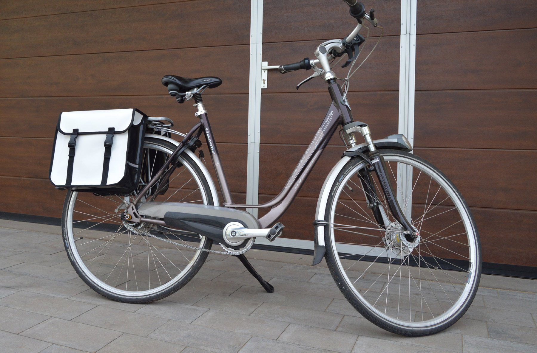 Aves-24 Fahrradtasche FAHRRADTASCHE Gepäckträgretache 26" 28" Doppel Tasche 28L PVC, PVC_Weiß