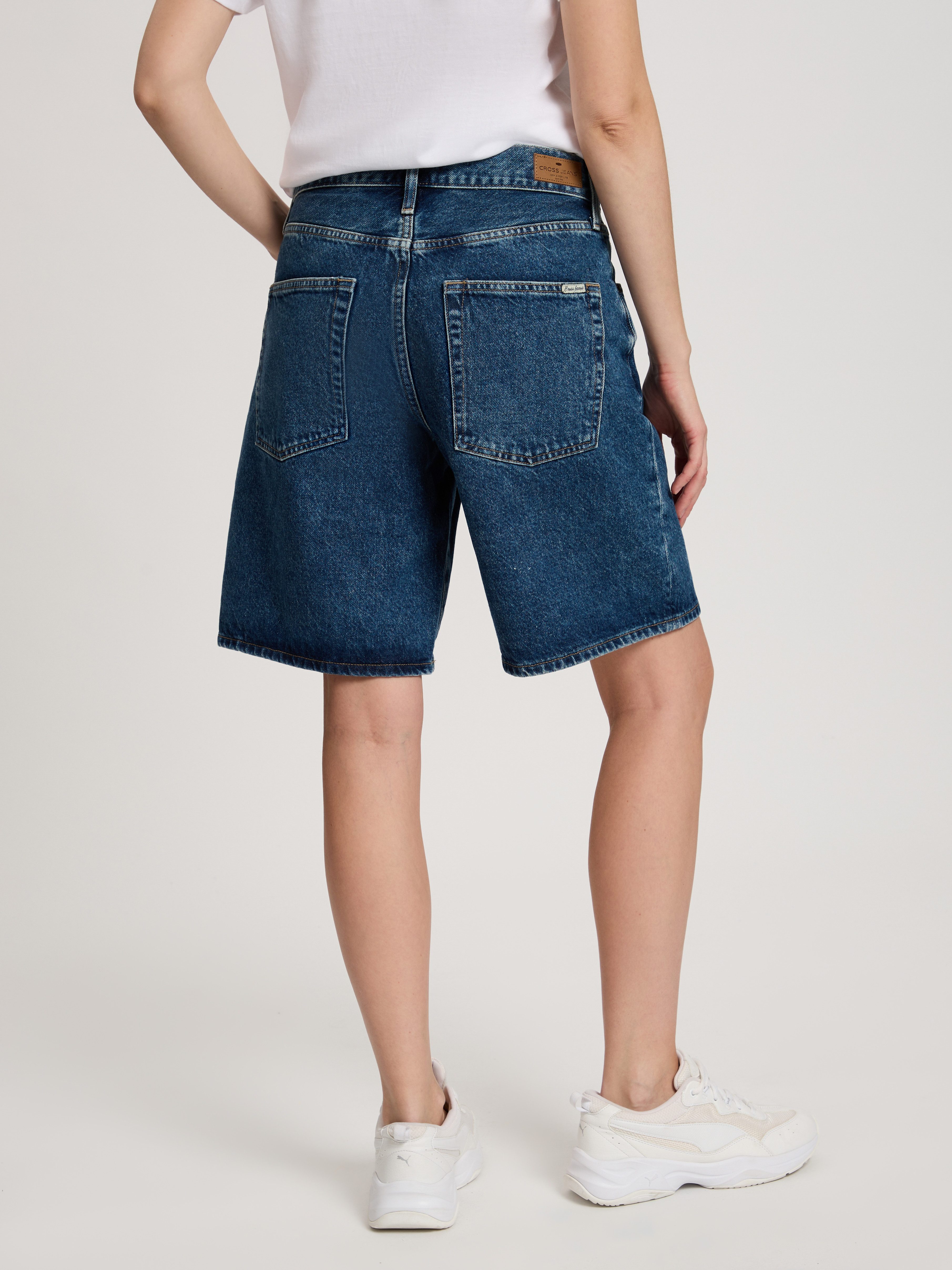 CROSS JEANS® Jeansshorts Mila günstig online kaufen