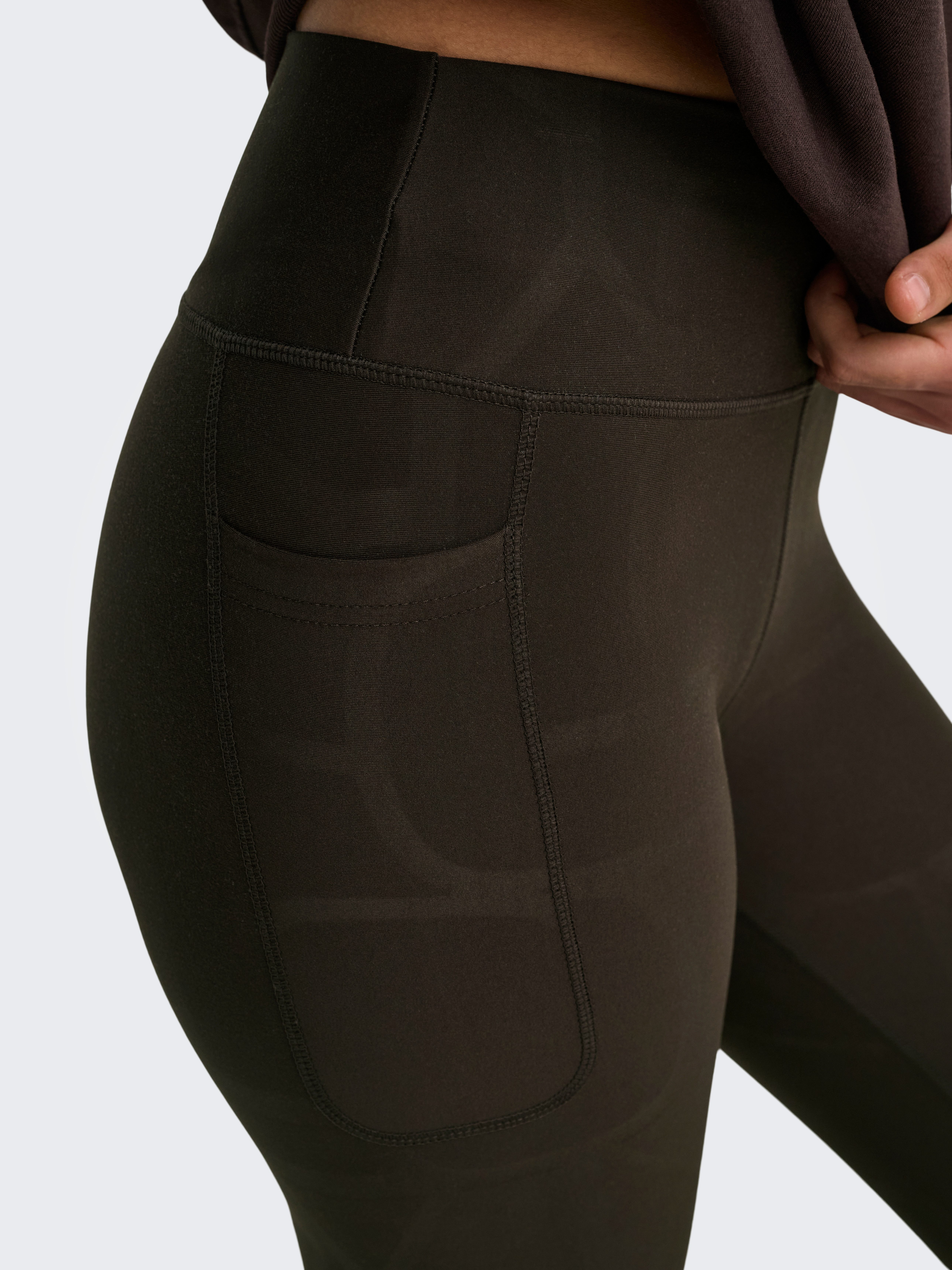 ONLY Play Funktionstights ONPFONT-2 LOGO HW PCK TIGHTS NOOS mit reflektierenden Details