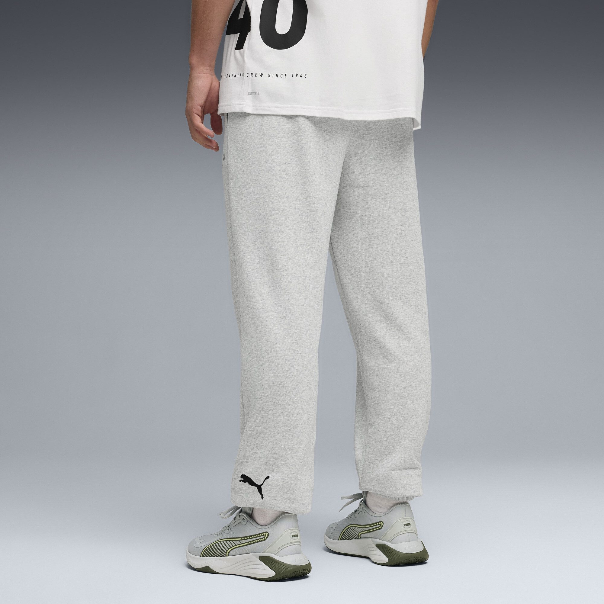 PUMA Trainingshose Graphics Training Jogginghose Herren