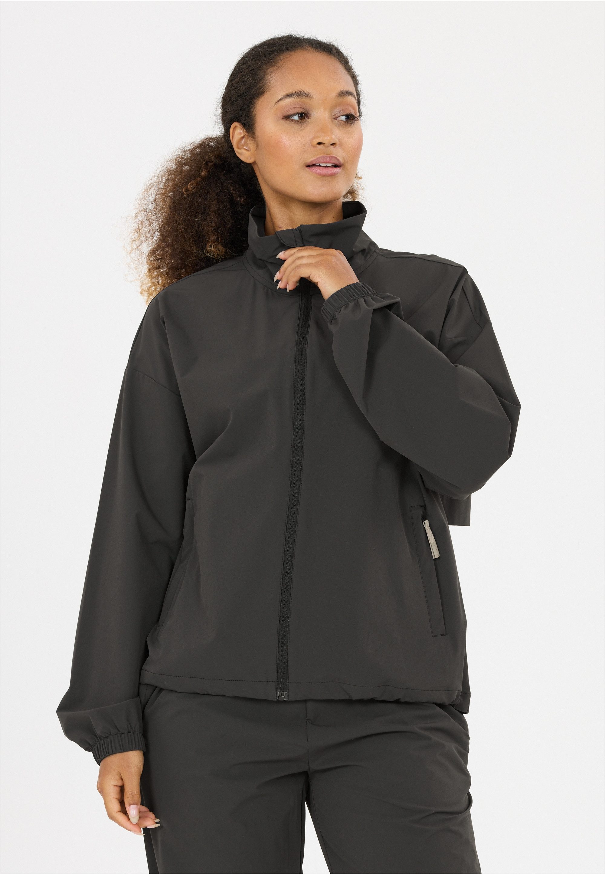 ATHLECIA Laufjacke Shiena mit atmungsaktiver Funktion