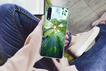 MuchoWow Handyhülle Die Sonne scheint durch die Wälder eines Regenwaldes in Malaysia, Handyhülle Samsung Galaxy A50, Smartphone-Bumper, Print, Handy
