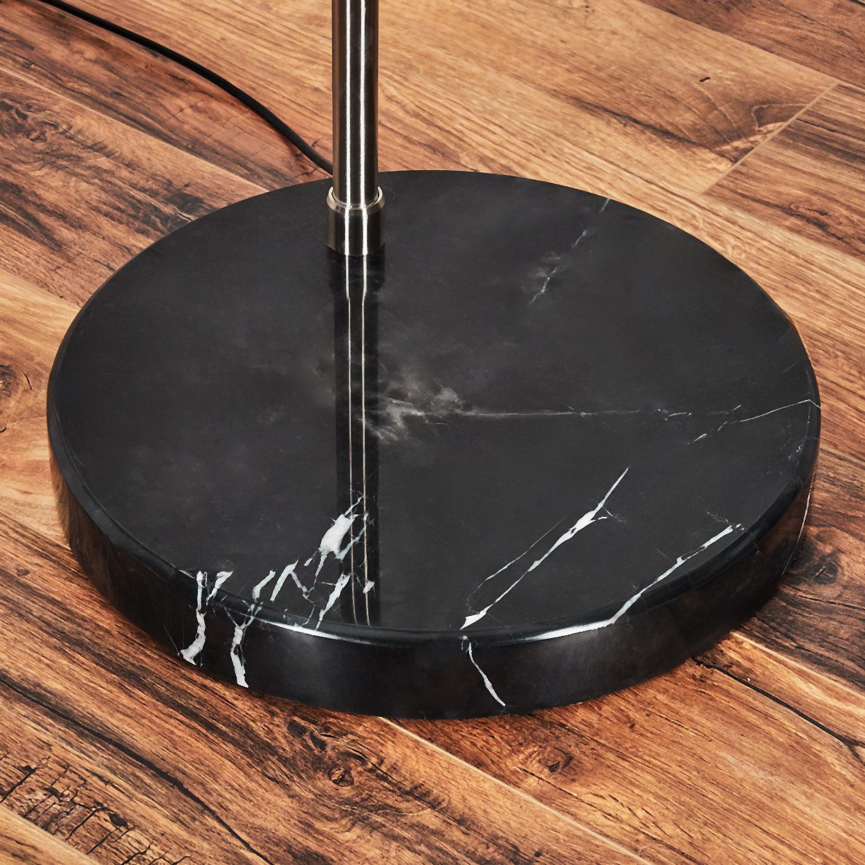 hofstein Bogenlampe Stehlampe aus Metall/Bambus in Nickel-matt/Schwarz/Natur mit Marmorfuß, verstellbare Leuchte im Boho-Design (Schirm Ø 35 cm), Fußschalter, E27