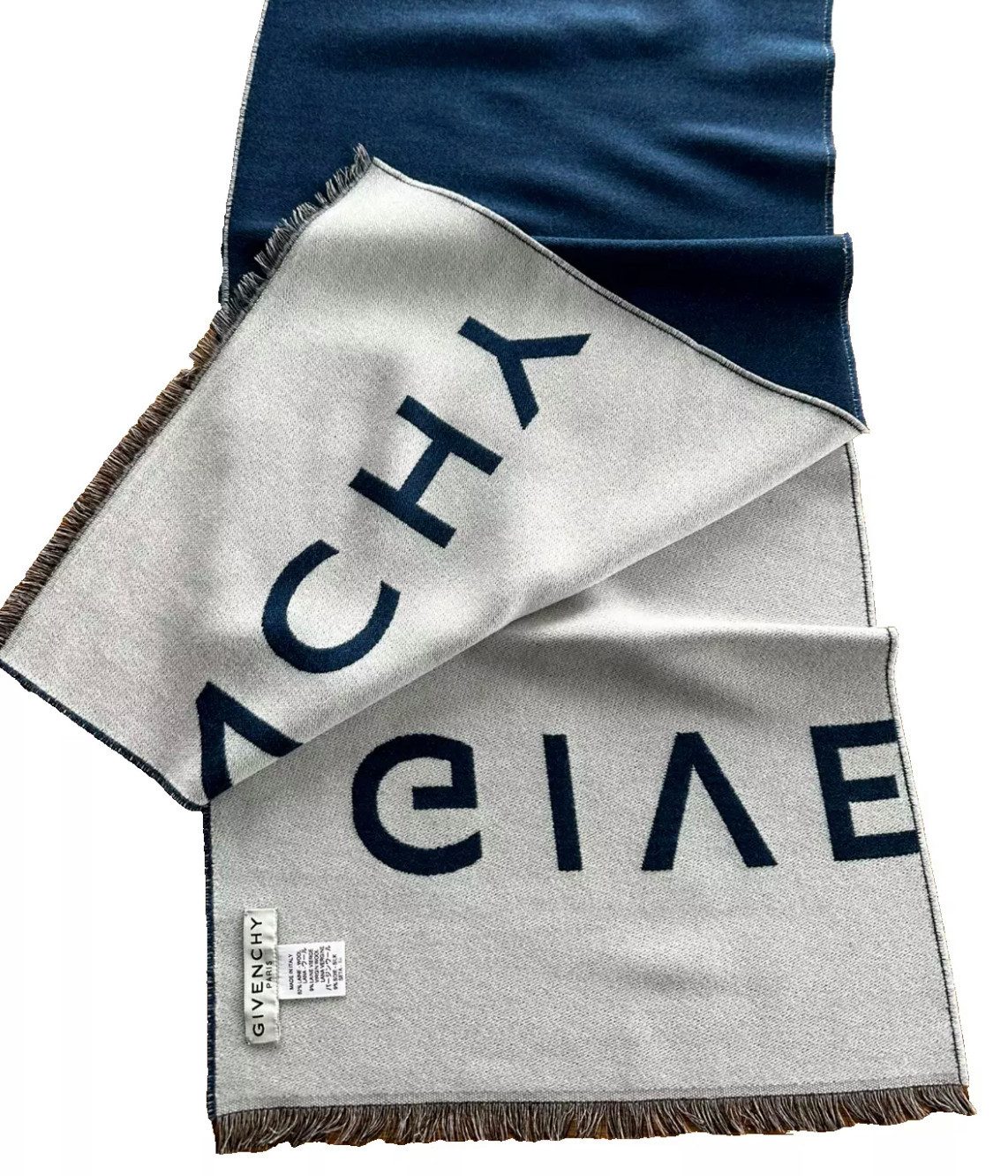 GIVENCHY Strickschal Unisex Signature Schal, Ein stilvolles Statement-Piece, das jedes Outfit aufwertet