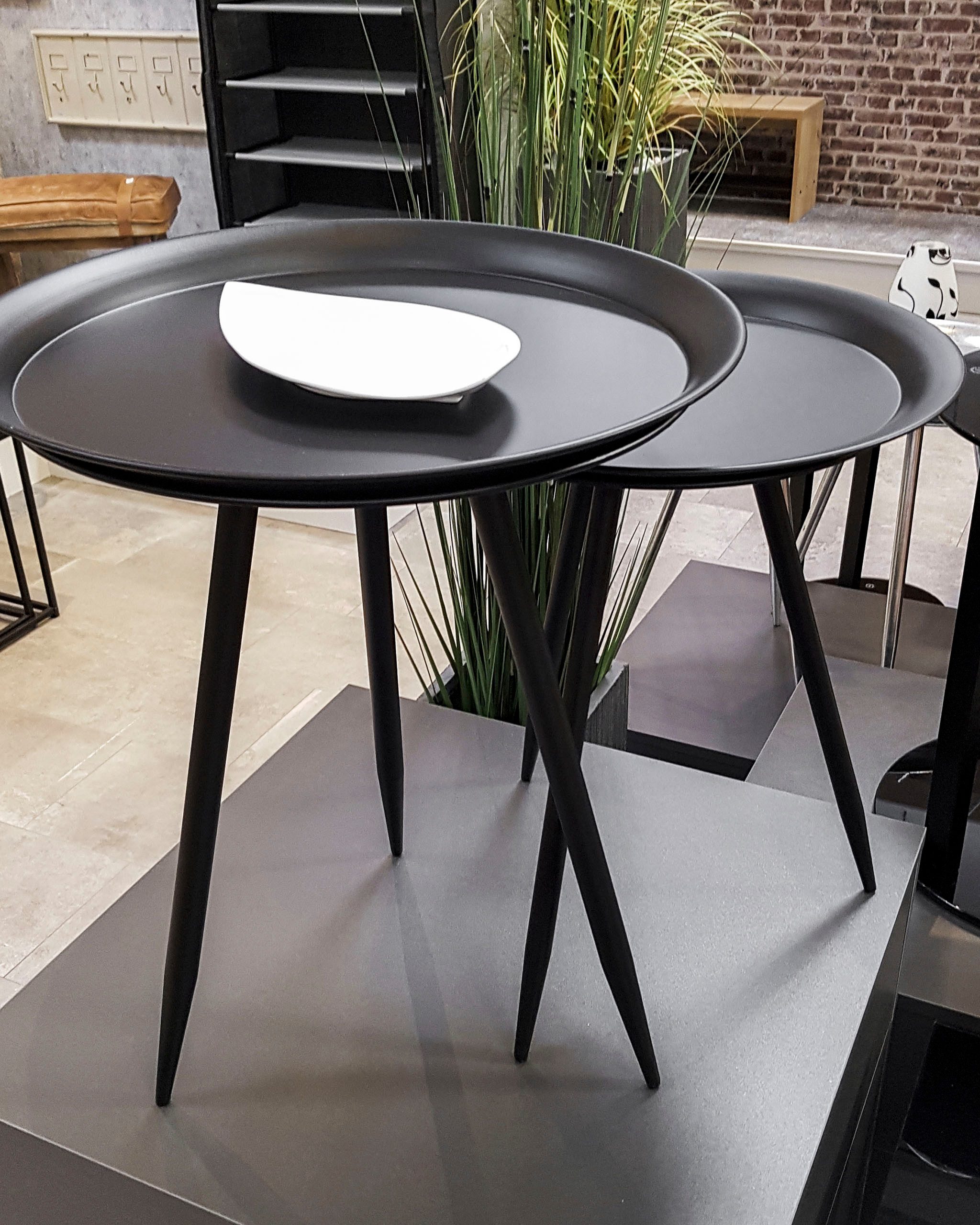 HAKU Beistelltisch Sofatisch, Wohnzimmertisch (1-St), rund - aus Metall Schwarz - Ø/H 38/47 cm