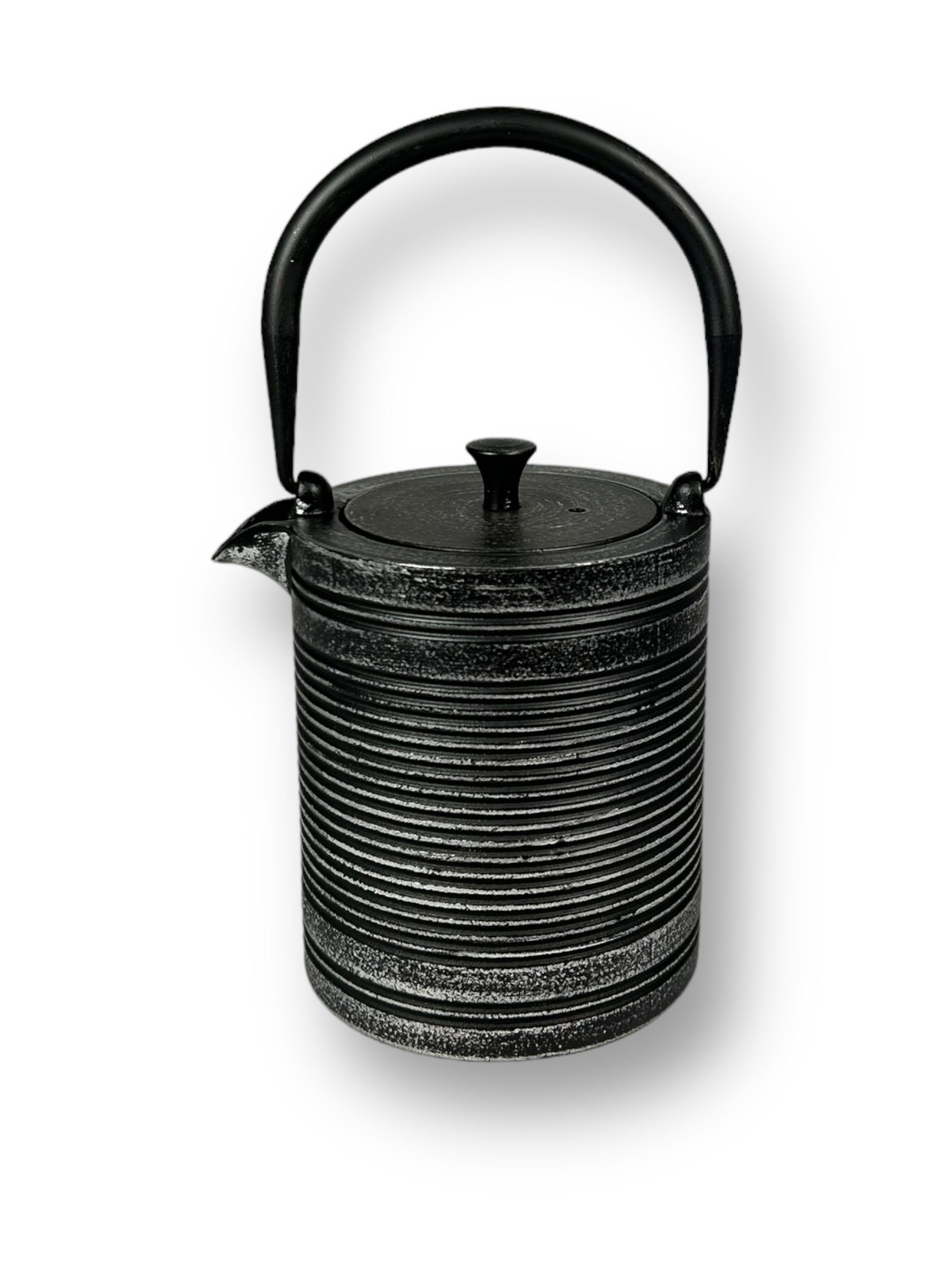 JA-UNENDLICH Teekanne Dekiru, Gusseisen handgefertigt im Sandgussverfahren, innen emailliert