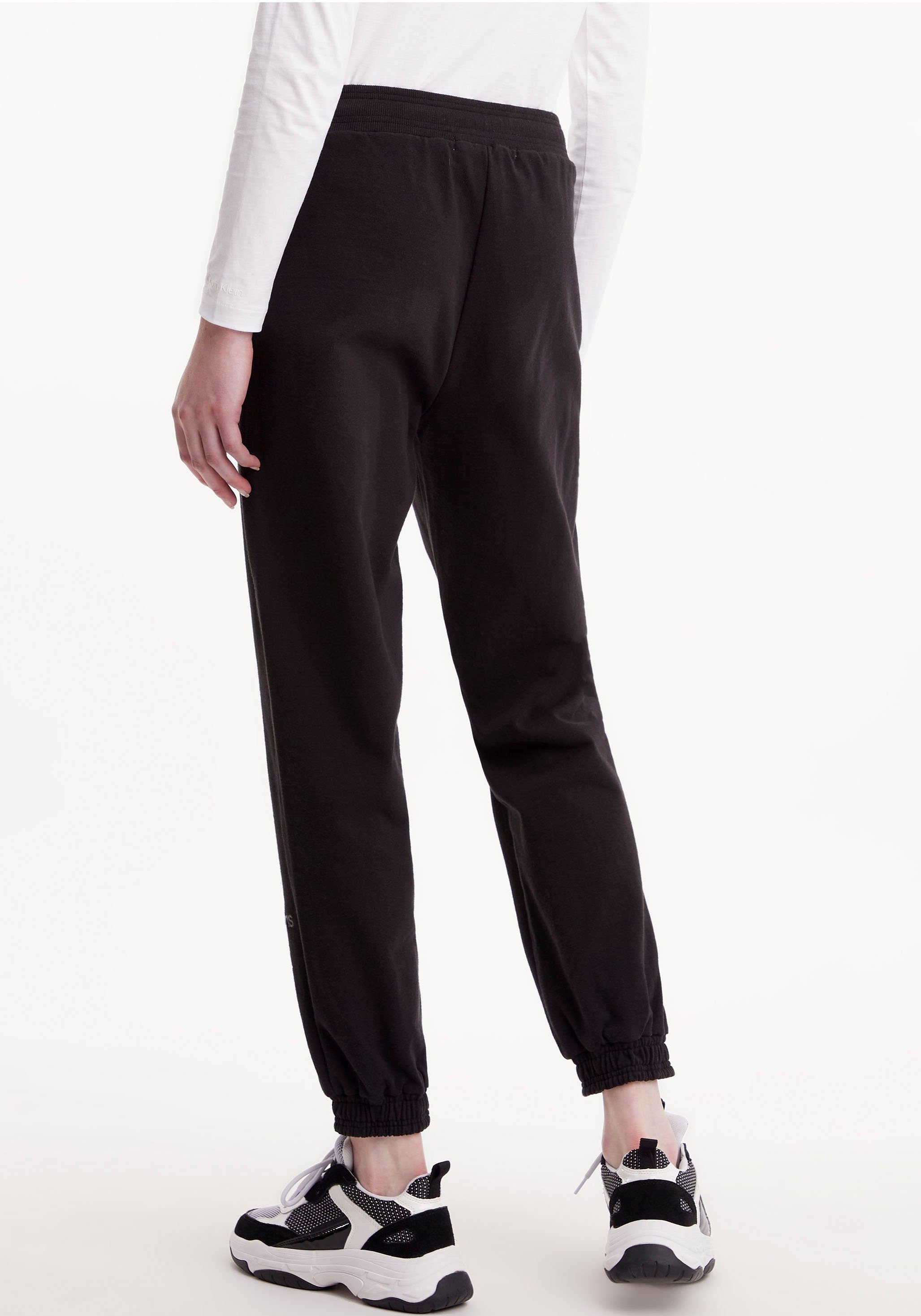 Calvin Klein Jeans Sweathose ARCHIVAL MONOLOGO JOG PANTS mit Calvin Klein  Monogramm vorne am Beinabschluss