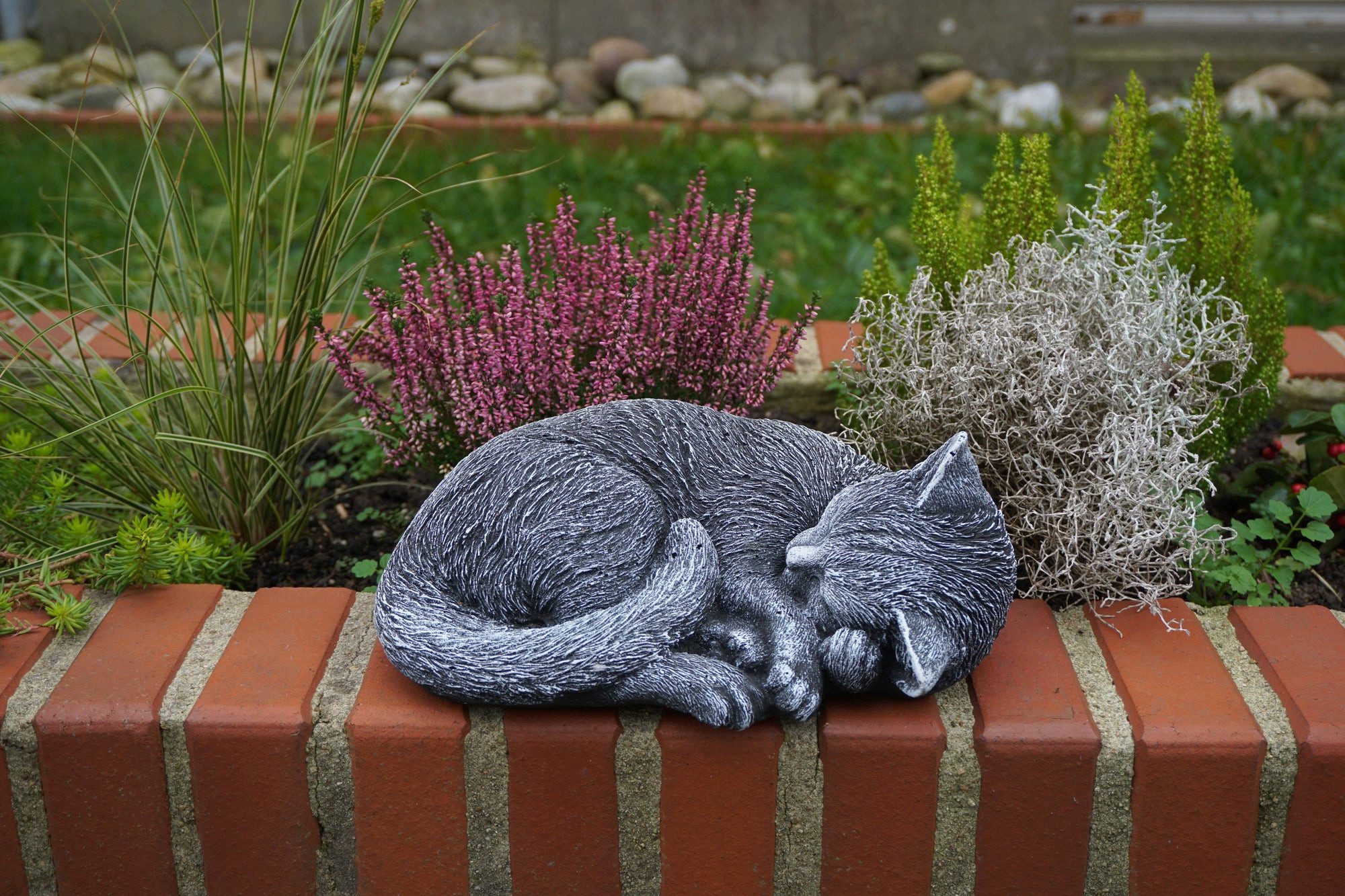 gartendekoparadies.de Gartenfigur Schlafende Katze, Steinfigur, H. günstig online kaufen