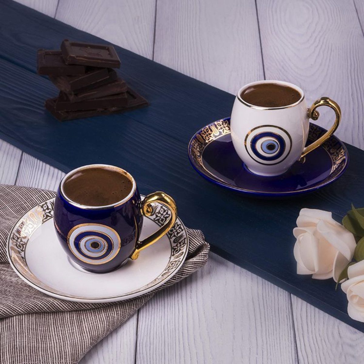 Bricard Espressotasse Set 4 teilig Weiß und Blau mit Untertassen in Nazar Boncuk Design