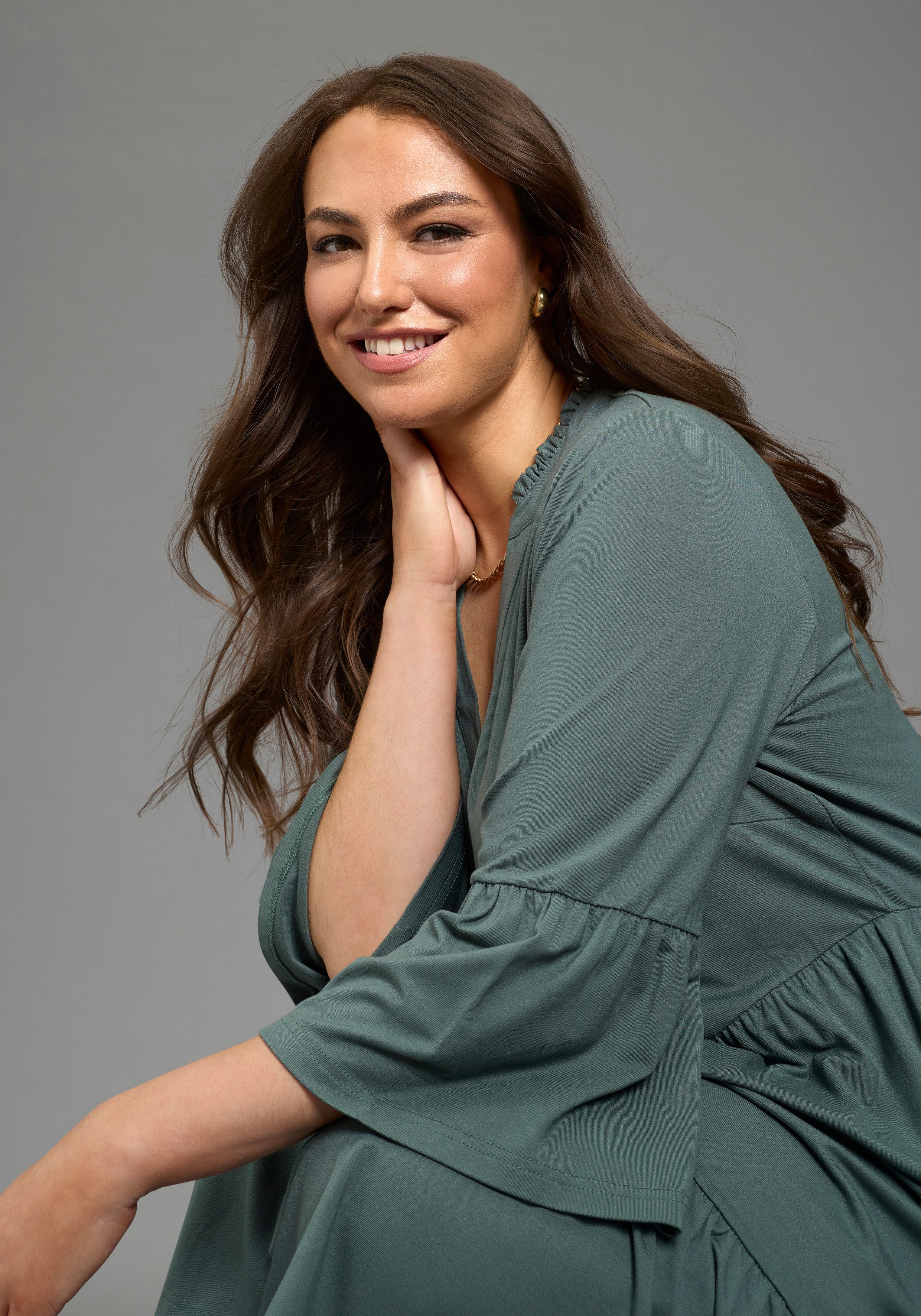 Laura Scott CURVE Jerseykleid Große Größen mit Stufenrock, aus elastischer Jersey-Qualität, 3/4-Ärmel mit Volants