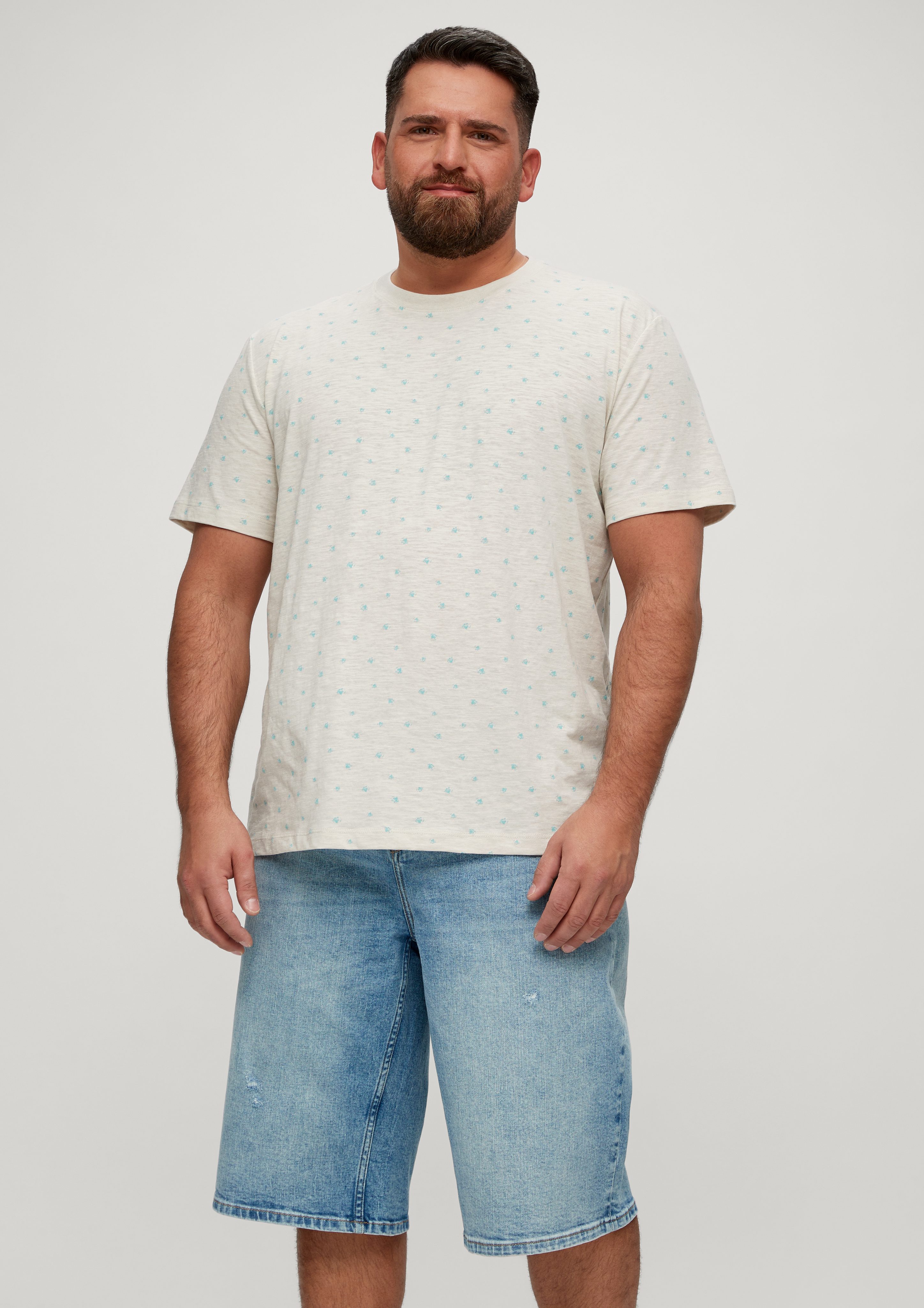 s.Oliver Kurzarmshirt T-Shirt mit Allover-Print weiß