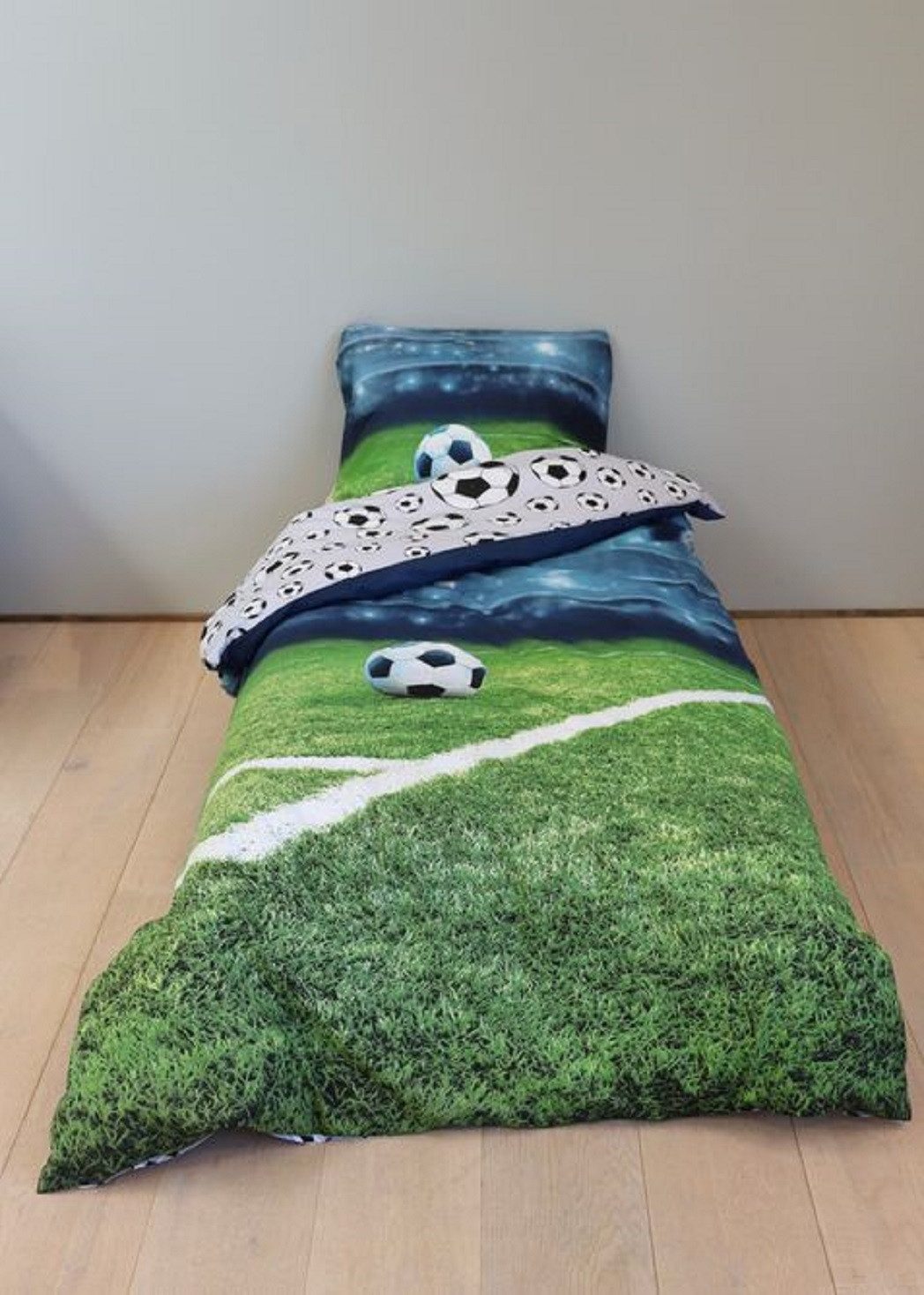 BrandMac Kinderbettwäsche Bettwäsche Fußball Stadion 135 x 200 cm, 100 % Baumwolle, 1 teilig, Langlebig