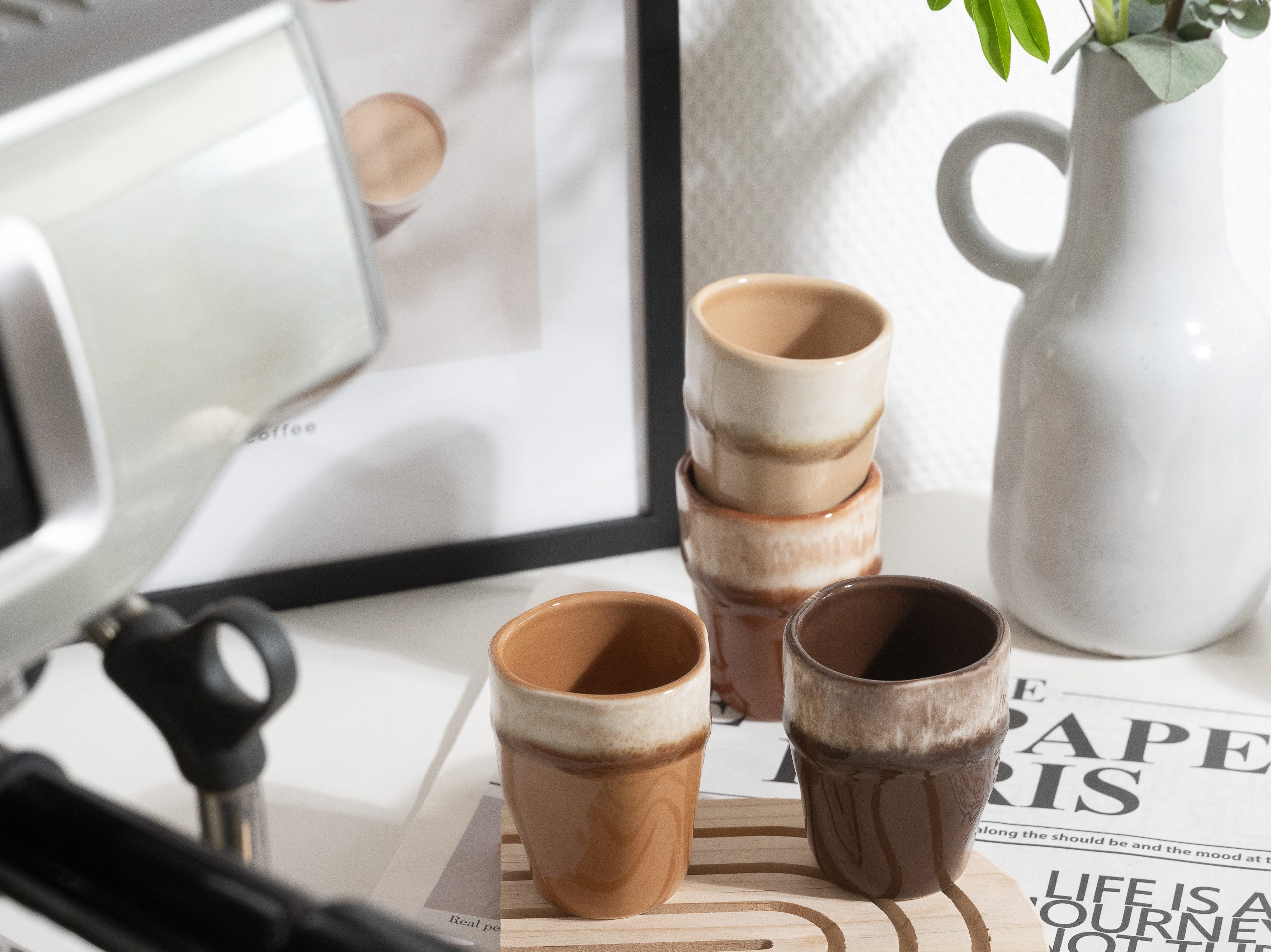 CreaTable Espressotasse Squeezy Mocha Mousse, Espressobecher 4-tlg, 4-tlg., Steinzeug, Einzigartige Optik, Reaktivglasur
