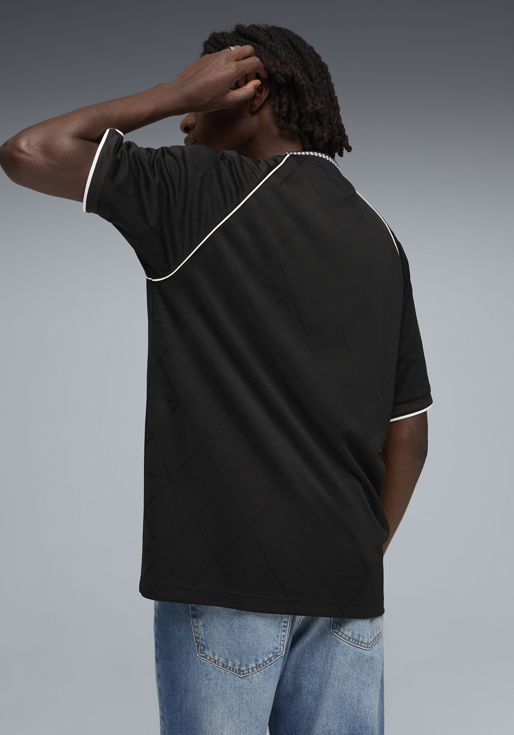 PUMA T-Shirt SPORT PINNACLE FOOTBALL JERSEY atmungsaktives Material, mit DryCELL-Technologie