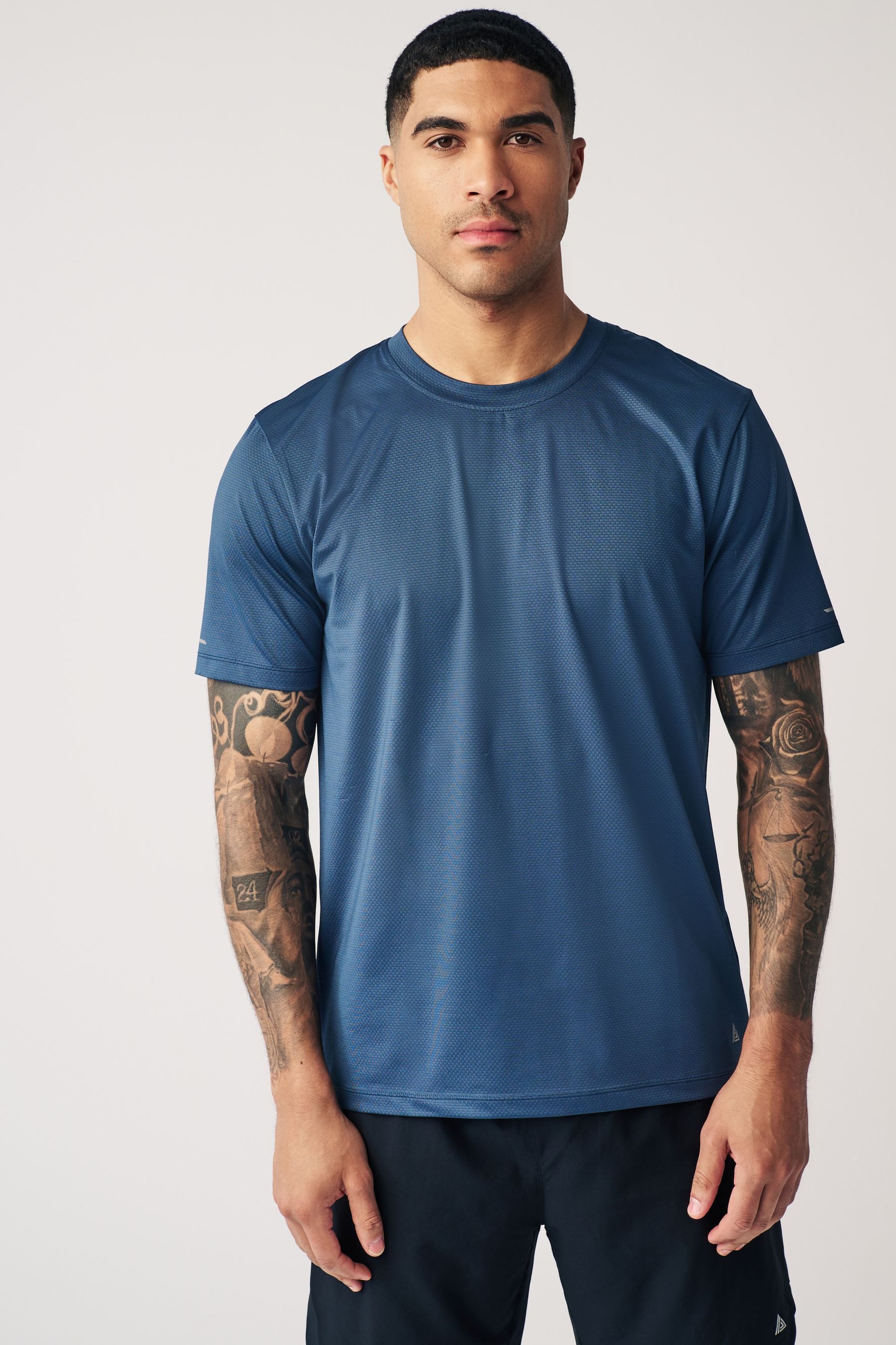 Next Trainingsshirt Active Gym & Training Strukturiertes T-Shirt (1-tlg)