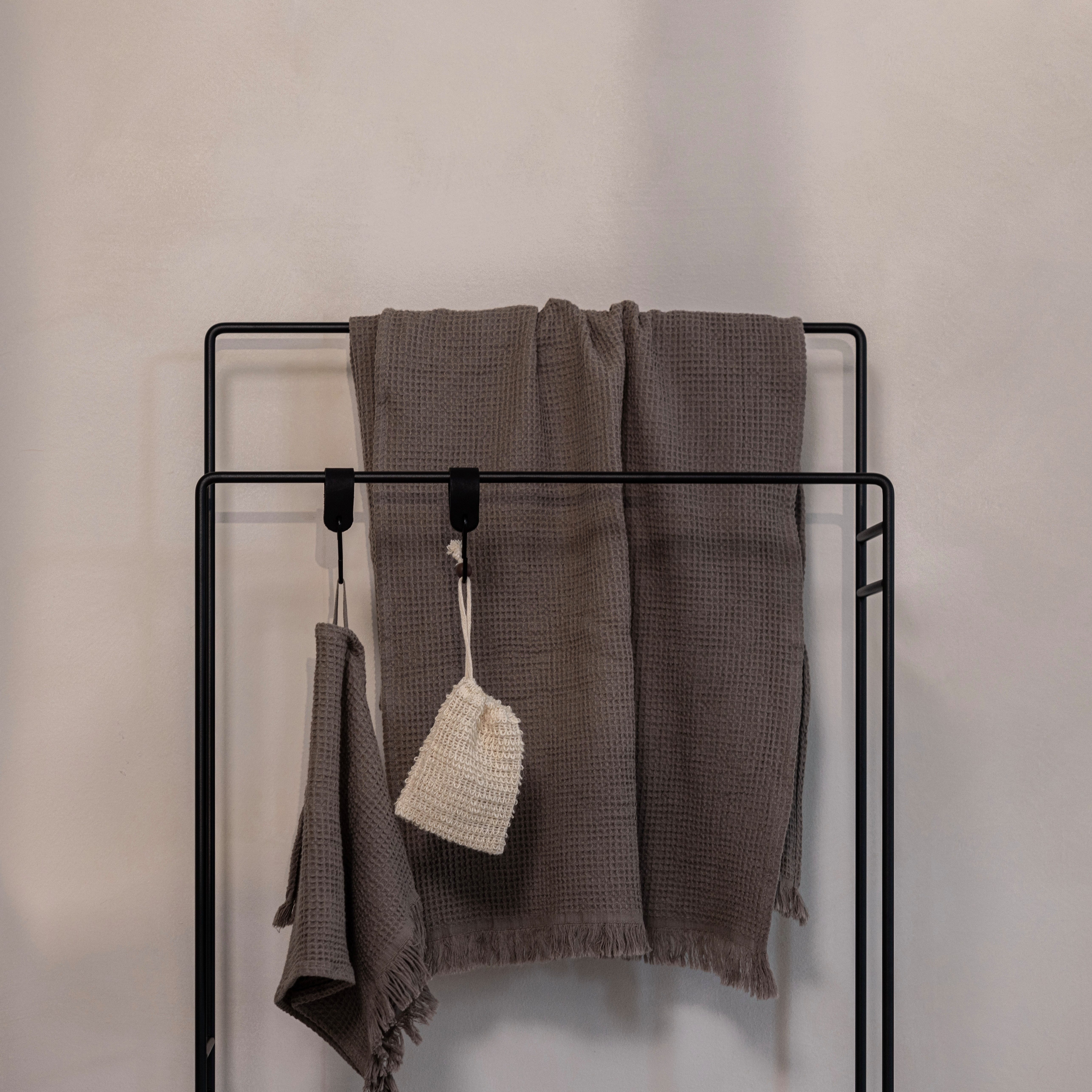 Metallbude Handtuchständer DELAYA, hochwertiger Design Handtuchhalter, günstig online kaufen