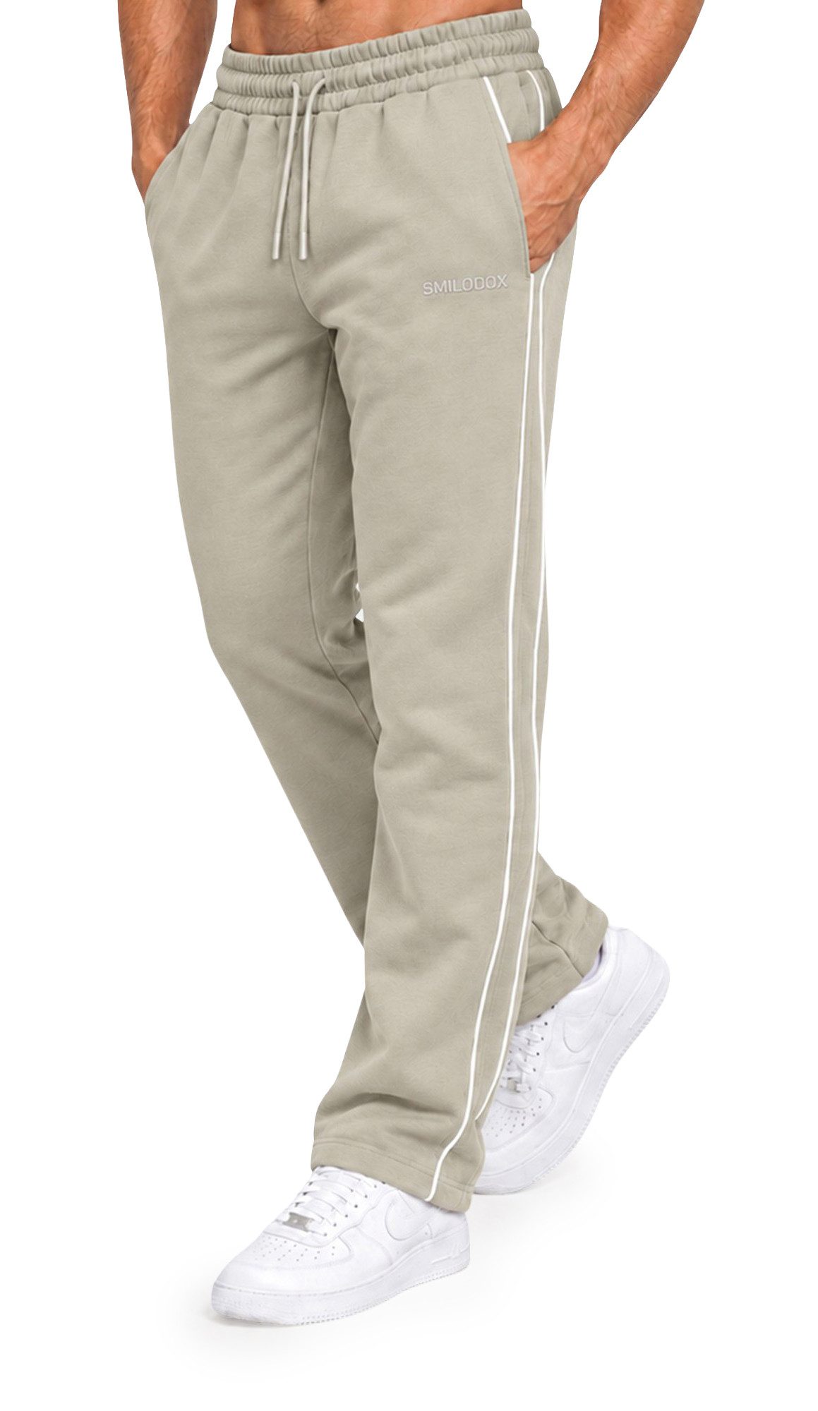 Smilodox Jogginghose Brenvaro Jogger, Regular Fit, Gymhose mit Kordelzug, Streetwear Piping-Details, elastischer Bund, Kordelzug, Seitentaschen
