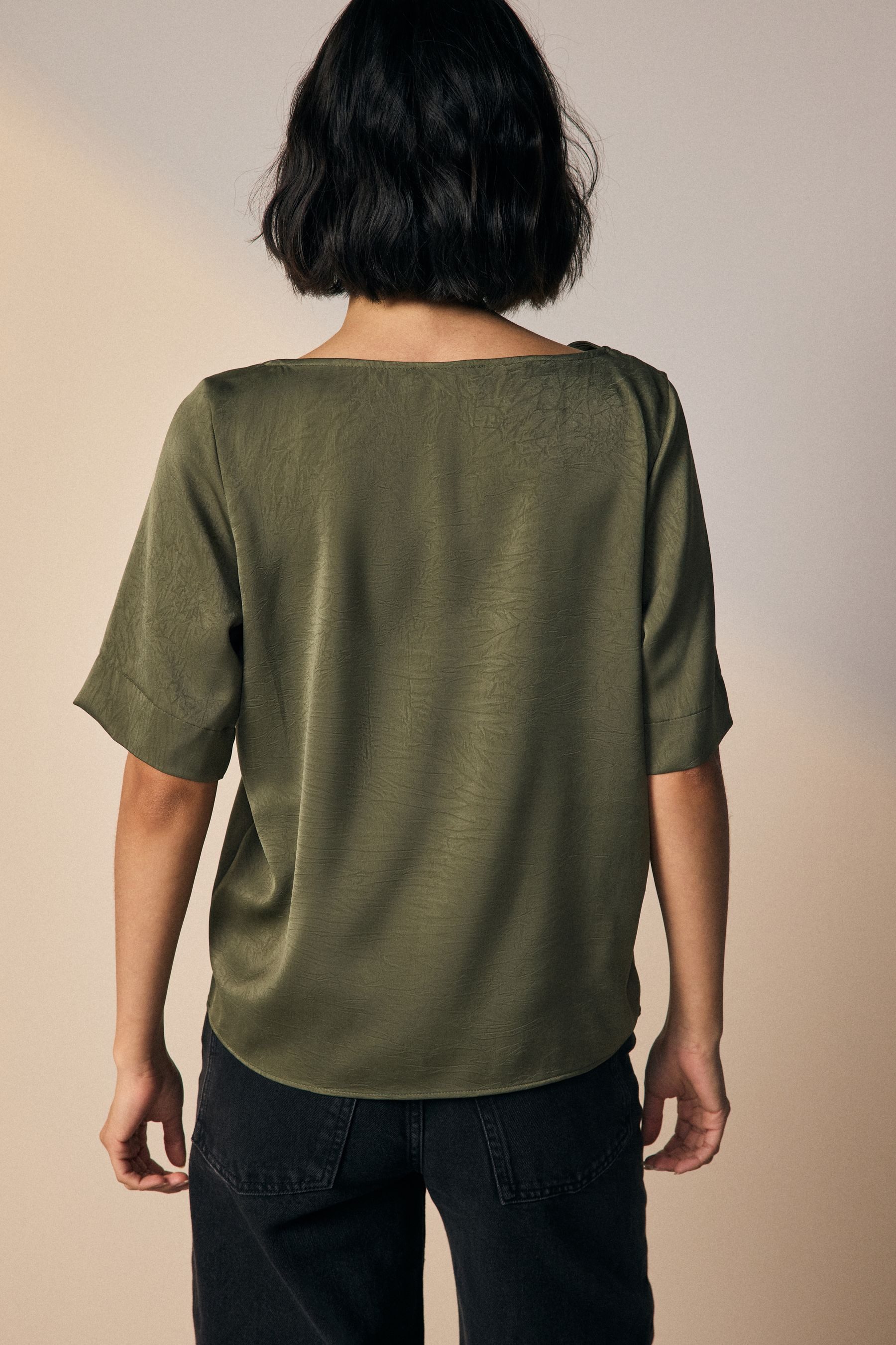Next Shirtbluse Satin-Kurzamoberteil in Knitteroptik (1-tlg) günstig online kaufen