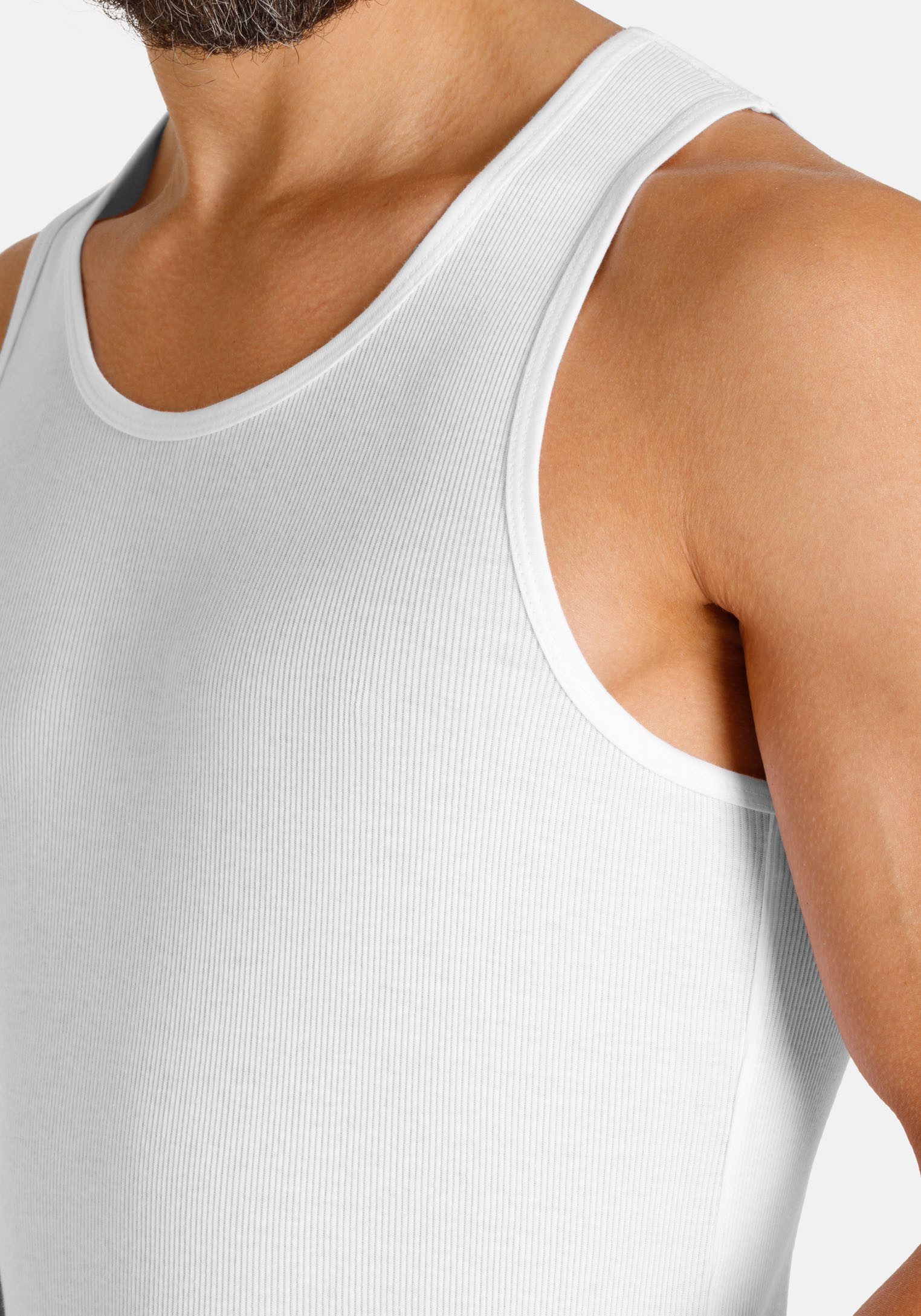 Camano Unterhemd comfort (2er Pack) mit tiefem Rundhals