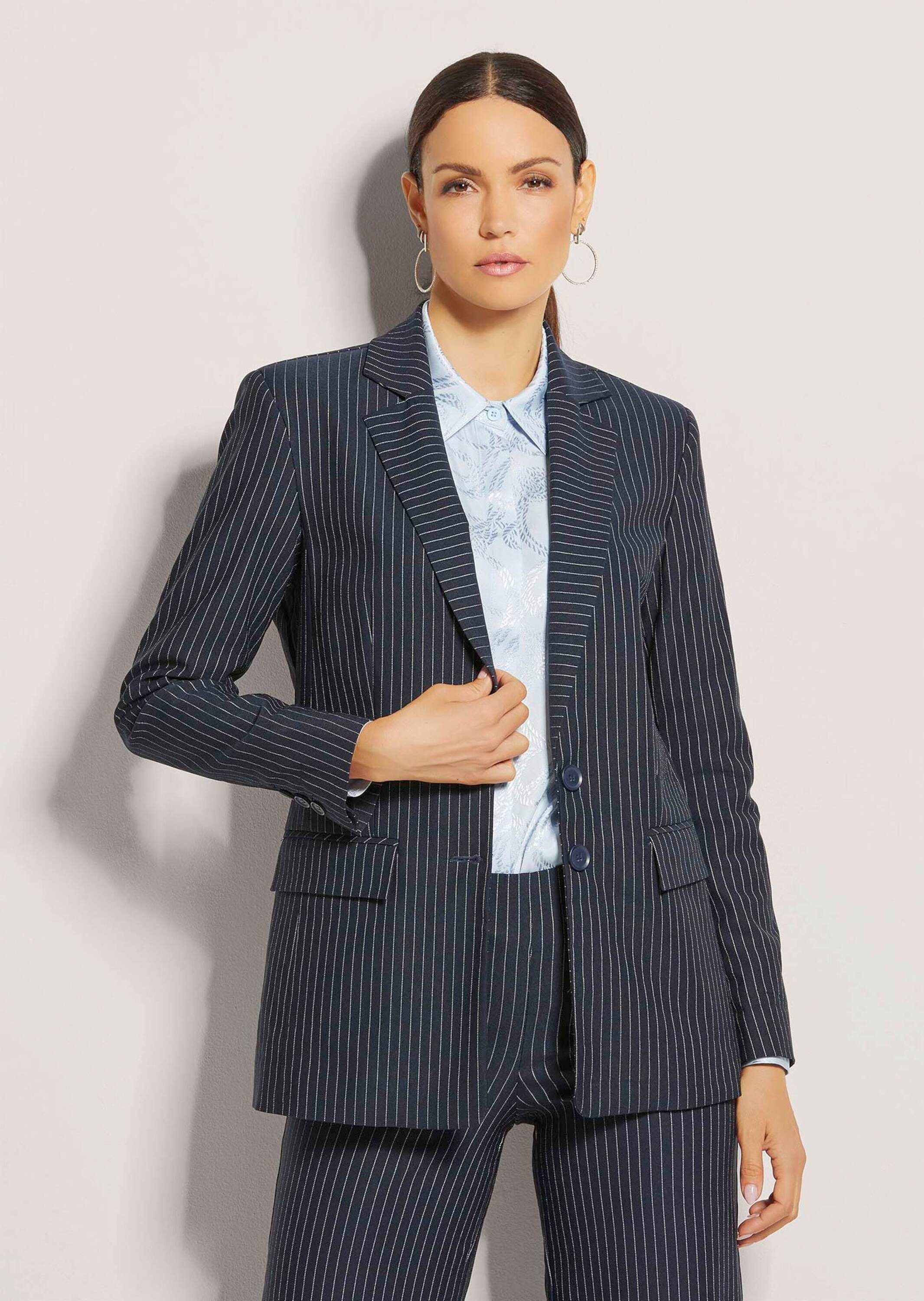 Kurzblazer Langer, taillierter Blazer