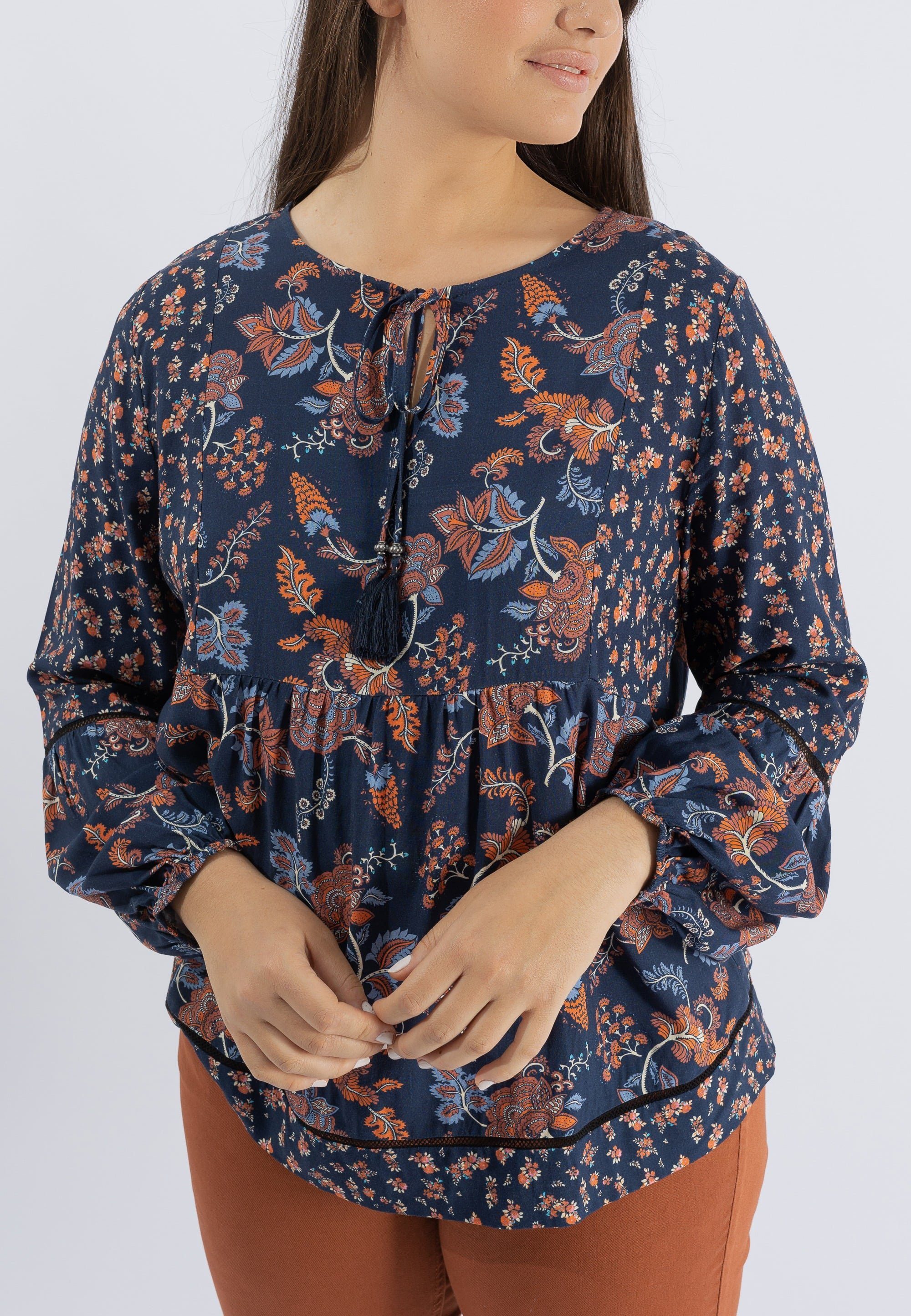 October Klassische Bluse mit Allover-Print floralem