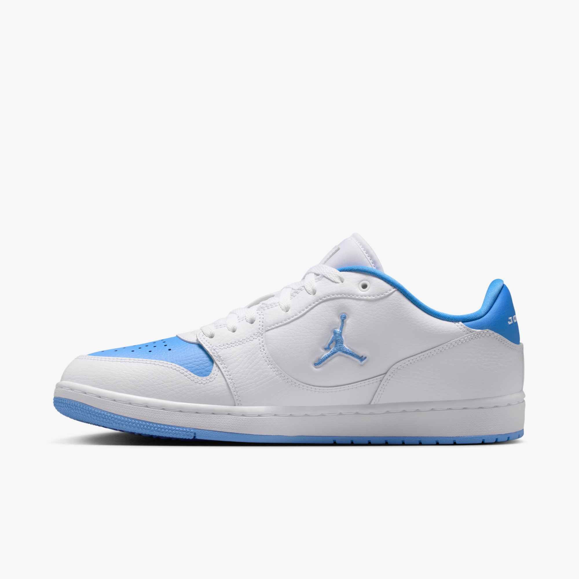 Jordan Jordan Court Connect Low Sneaker inspiriert vom Look des Air Jordan 1