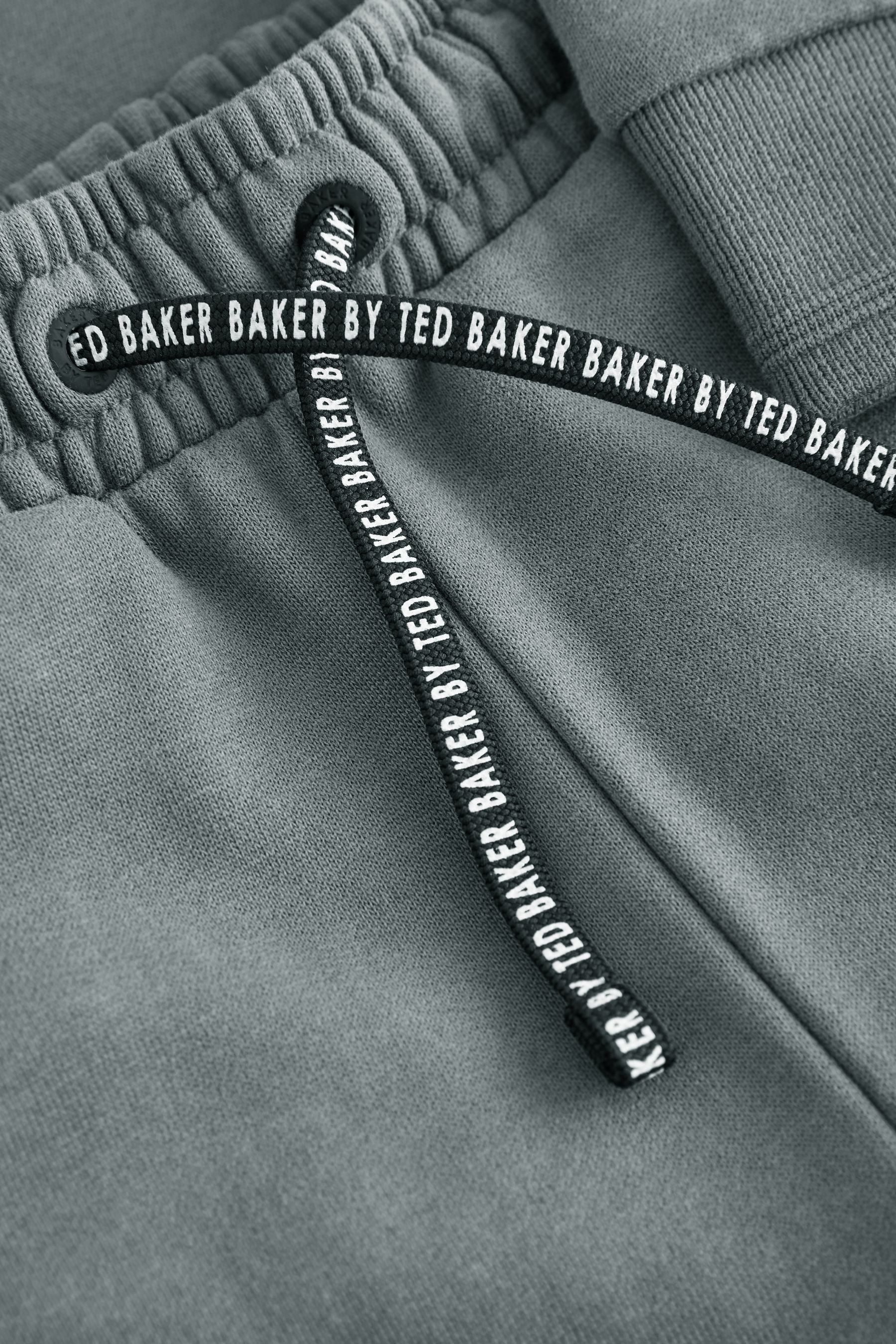 Baker by Ted Baker Sweatanzug Baker by Ted Baker Jogginganzug mit Kapuzenjacke (2-tlg) – Bild 4 von 5