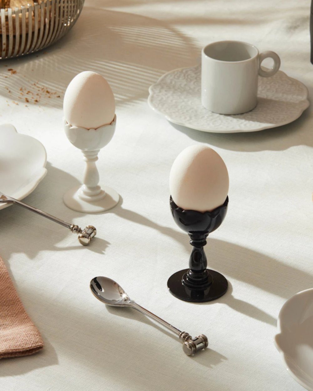 Porzellan Eierbecher aus Alessi Dressed