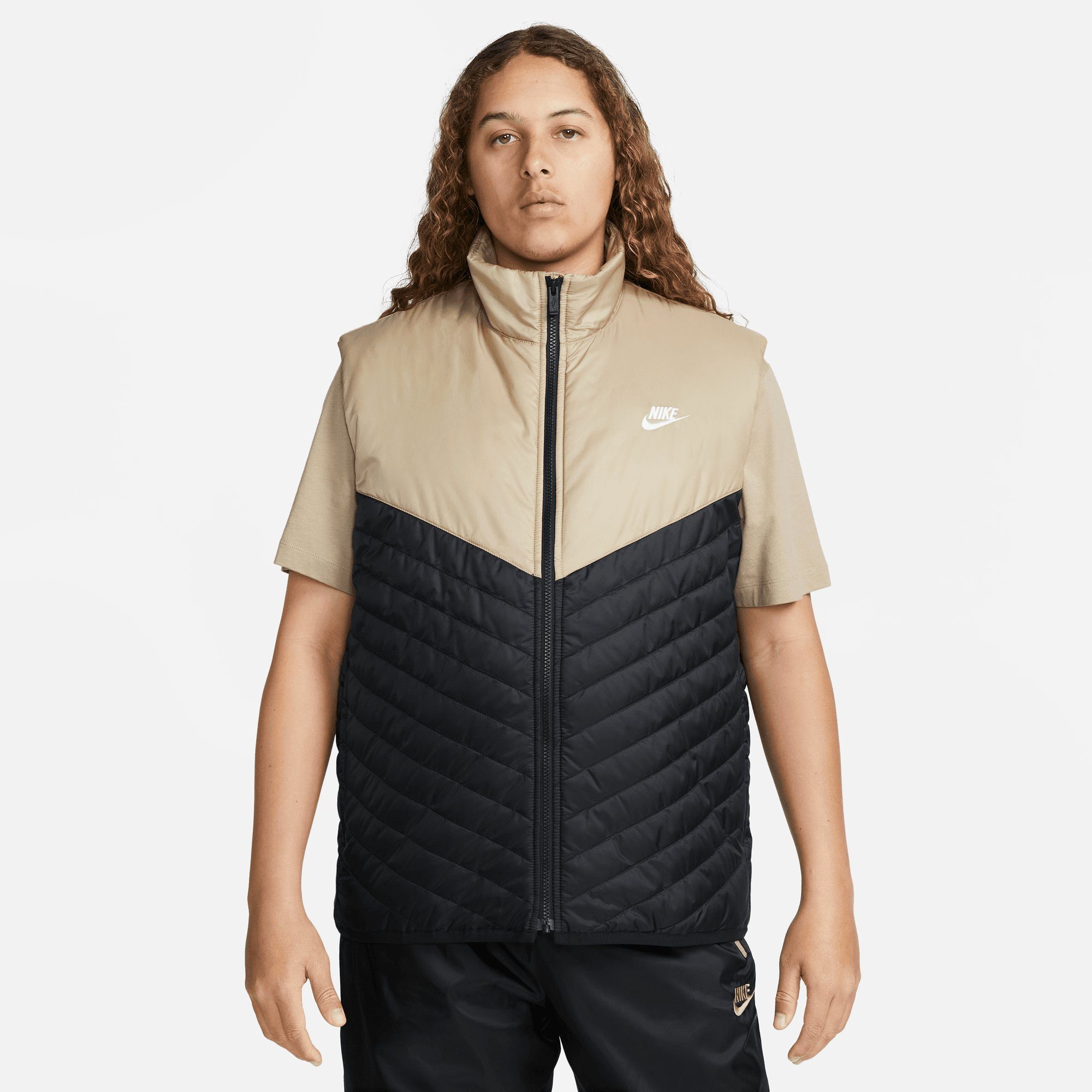 Nike Therma-FIT Damen-Laufweste mit Synthetikfüllung. Nike DE