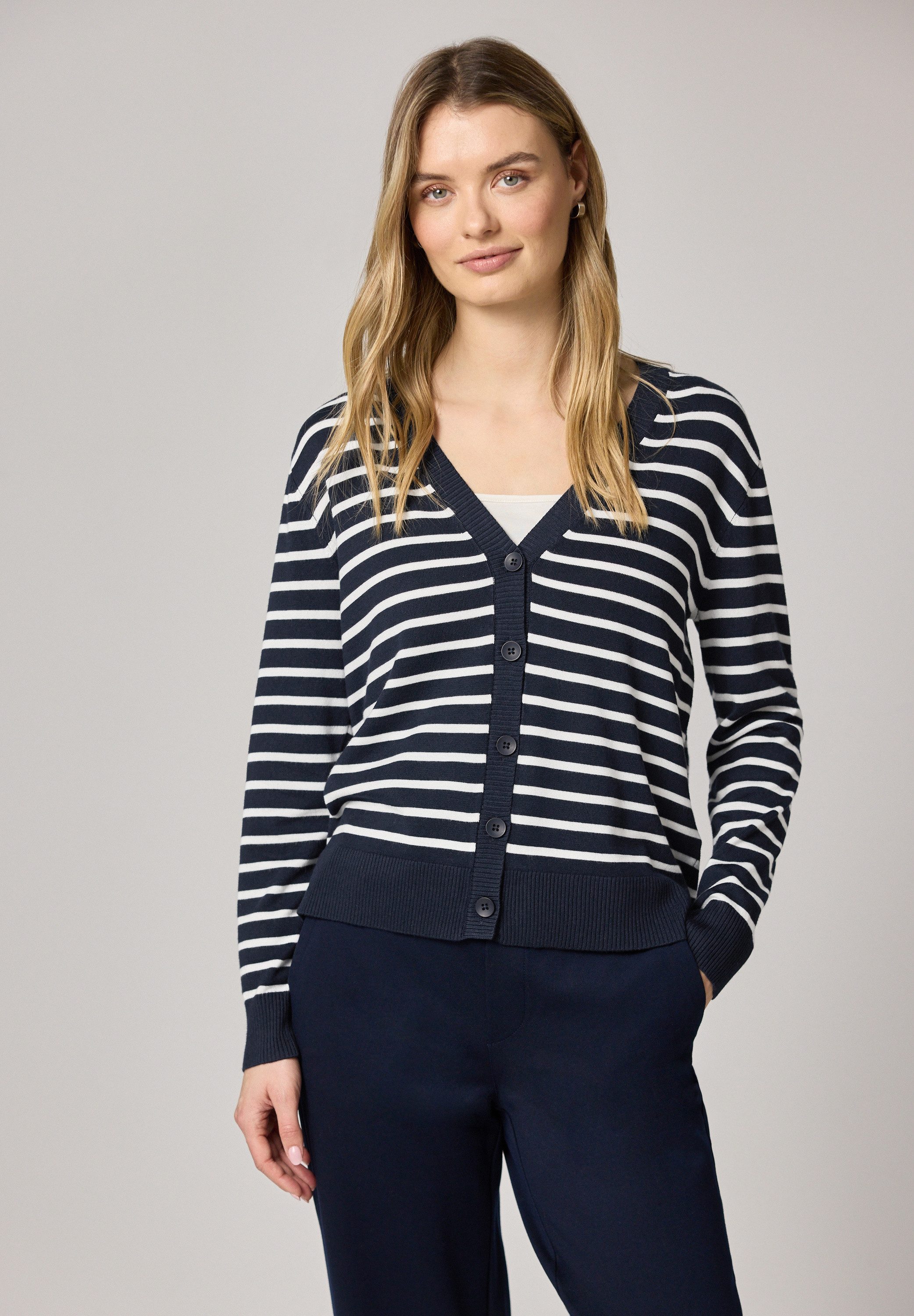 STREET ONE Cardigan mit V-Ausschnitt günstig online kaufen