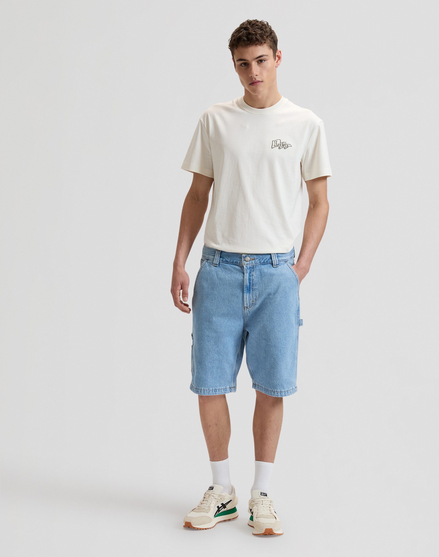 Lee® 5-Pocket-Jeans LEE CARPENTER SHORT light blue 112376358
