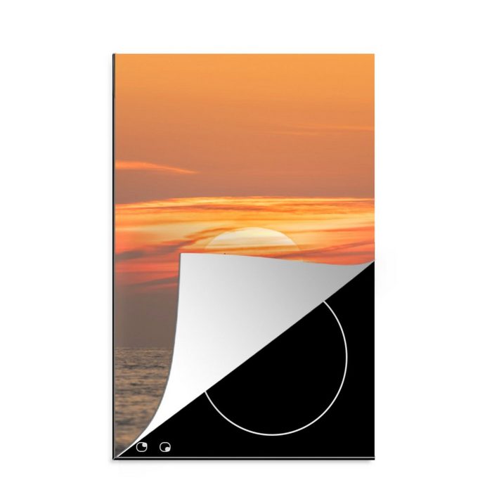 MuchoWow Herdblende-/Abdeckplatte Sonnenuntergang auf dem Meer Vinyl (1 tlg) Küchen Dekoration für Induktionsherd Induktionskochfeld