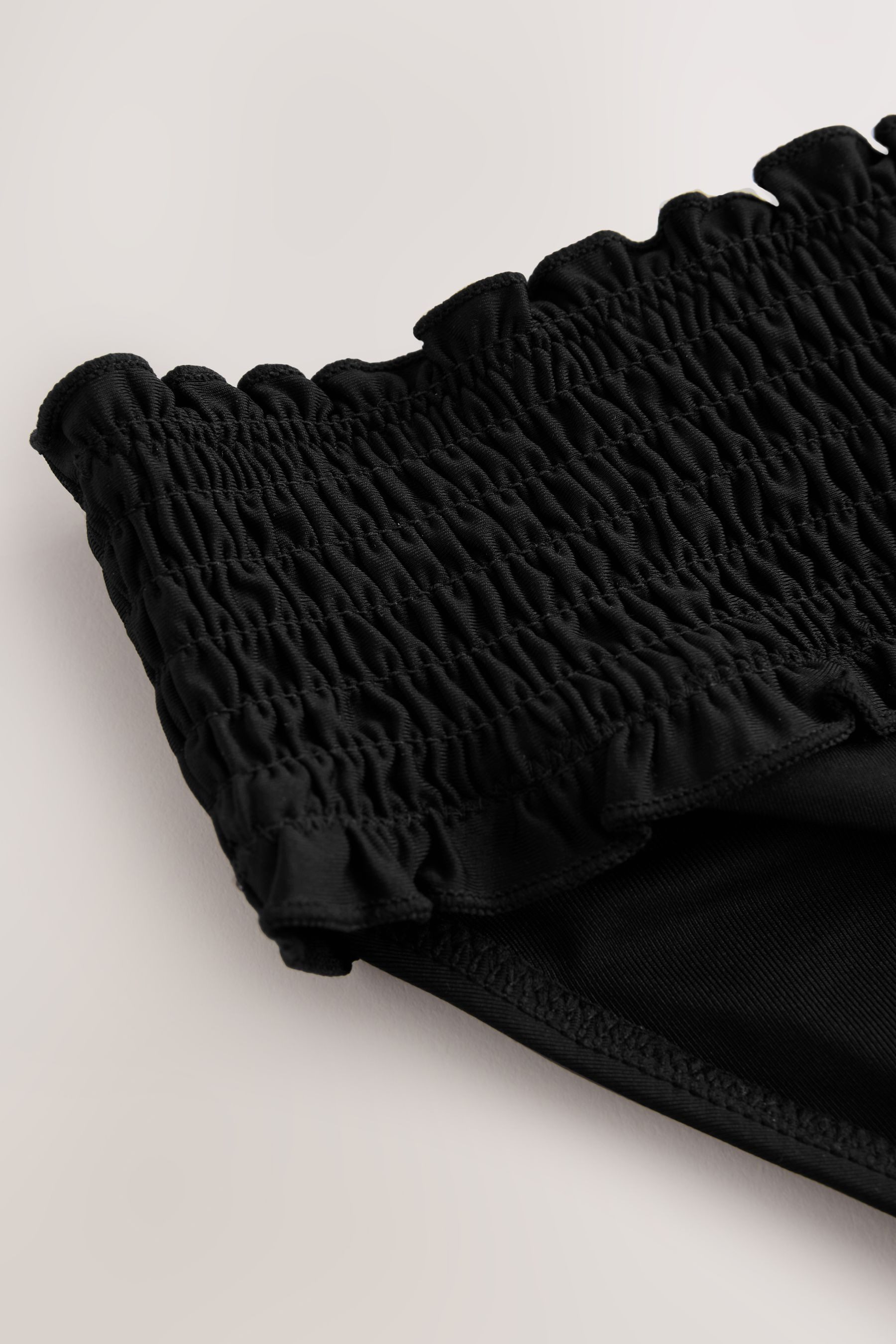 Next Bikini-Hose Gesmokte Bikinihose mit hohem Beinausschnitt (1-St) günstig online kaufen