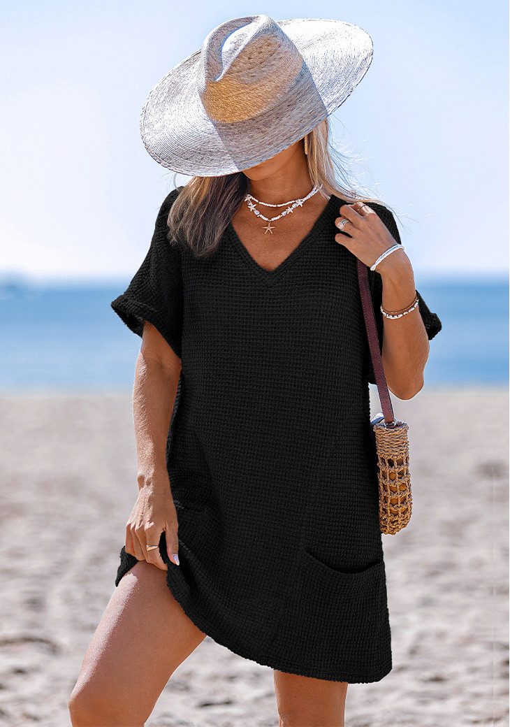 Cupshe Strandkleid Schwarzes Waffelkleid mit V-Ausschnitt und Taschen – Bild 3 von 5