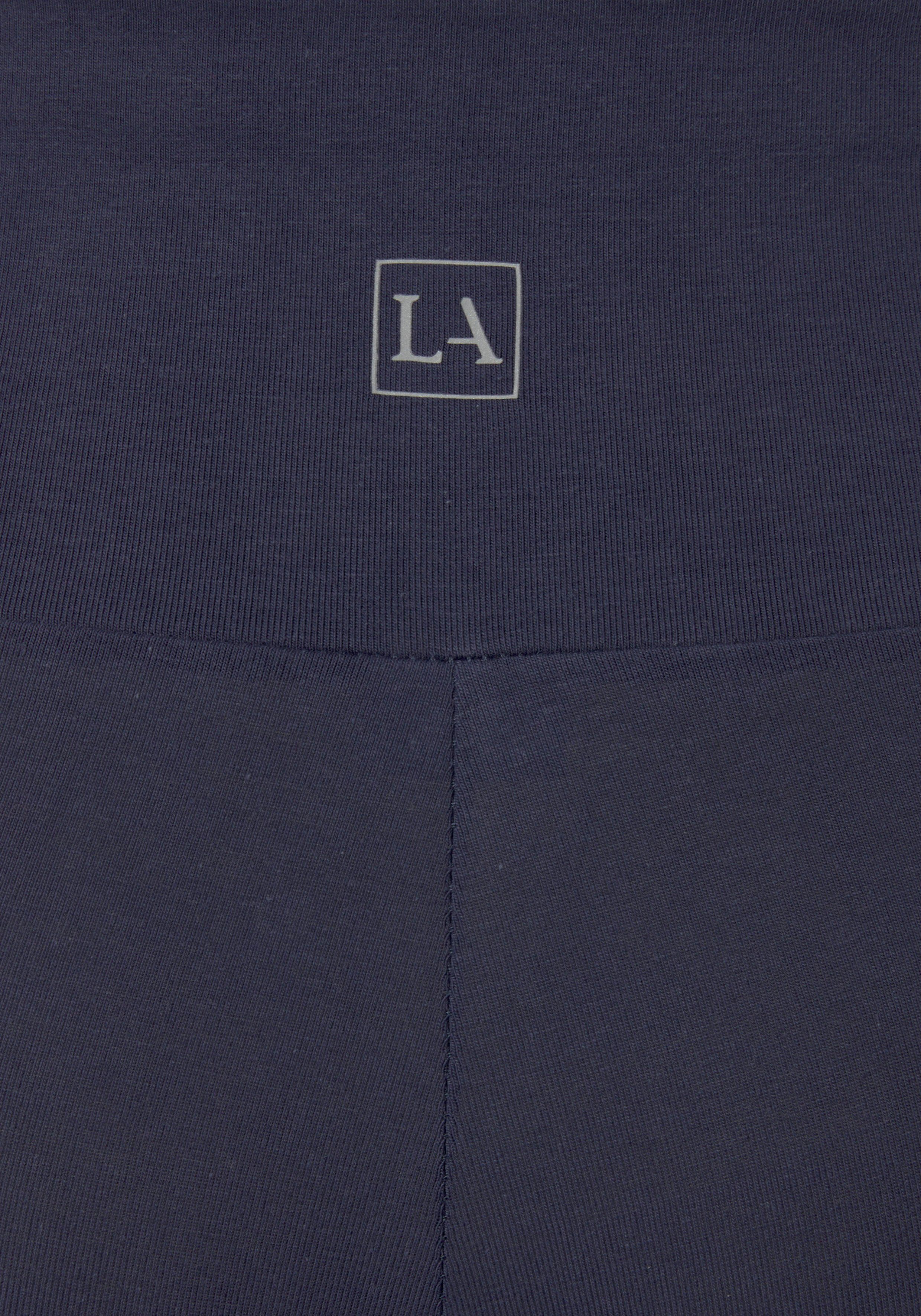 mit Shorts Logodruck, Loungewear marine LASCANA und Bündchen breitem