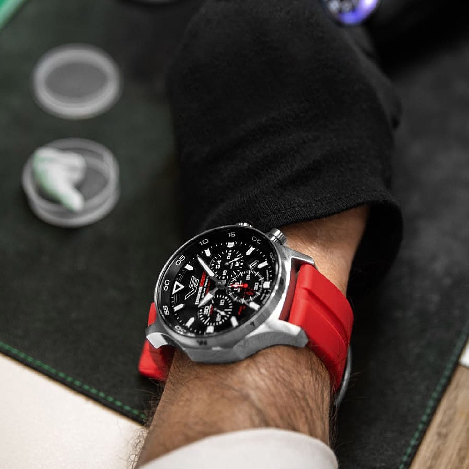 Vostok Europe Chronograph VR42-592A761-RED, Herrenuhr Solar Expedition South Pole Rot
