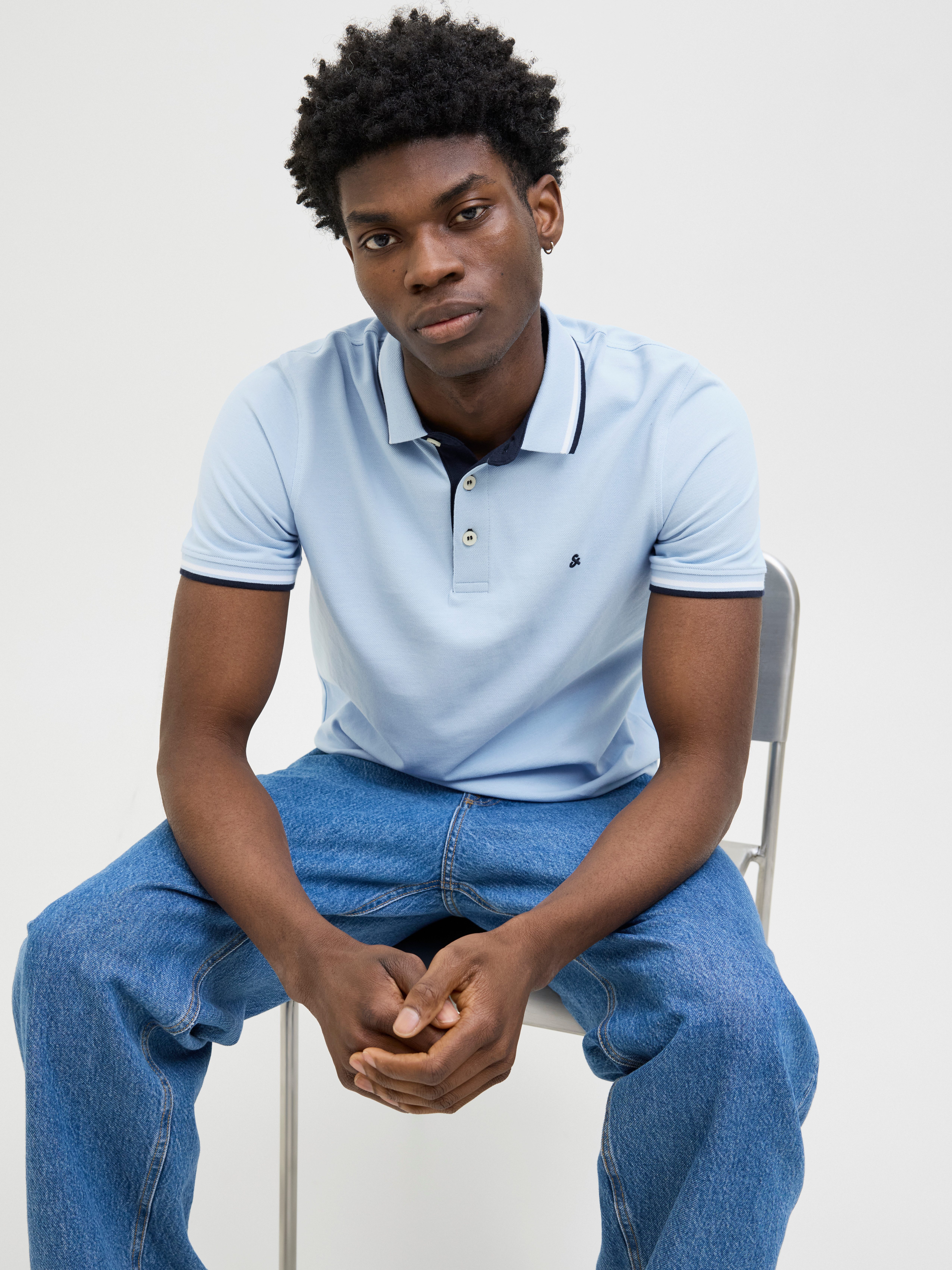 Jack & Jones Poloshirt "JJEPAULOS POLO SS NOOS", mit Logo Stickerei günstig online kaufen