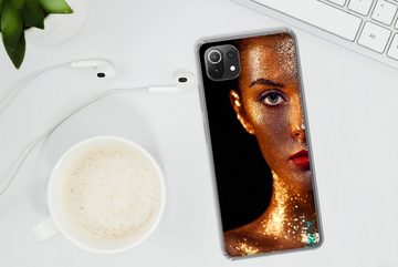 MuchoWow Handyhülle Make-up - Gold - Frau - Luxus - Glitzer - Kunst, Phone Case, Handyhülle Xiaomi Mi 11 Lite, Silikon, Schutzhülle