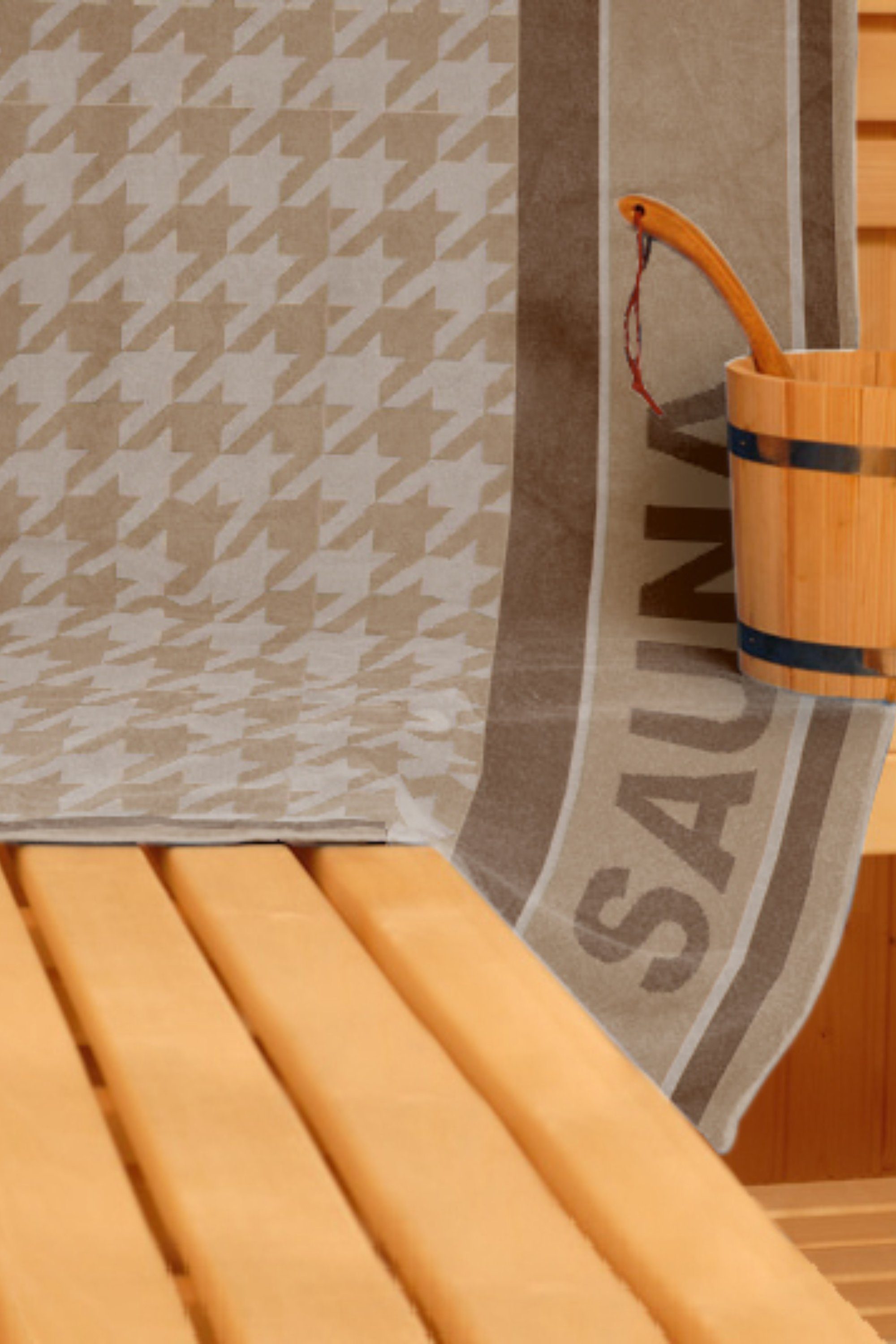 jilda-tex Saunatuch Relax Beige, Jacquardgewebte Muster mit Schriftzug günstig online kaufen