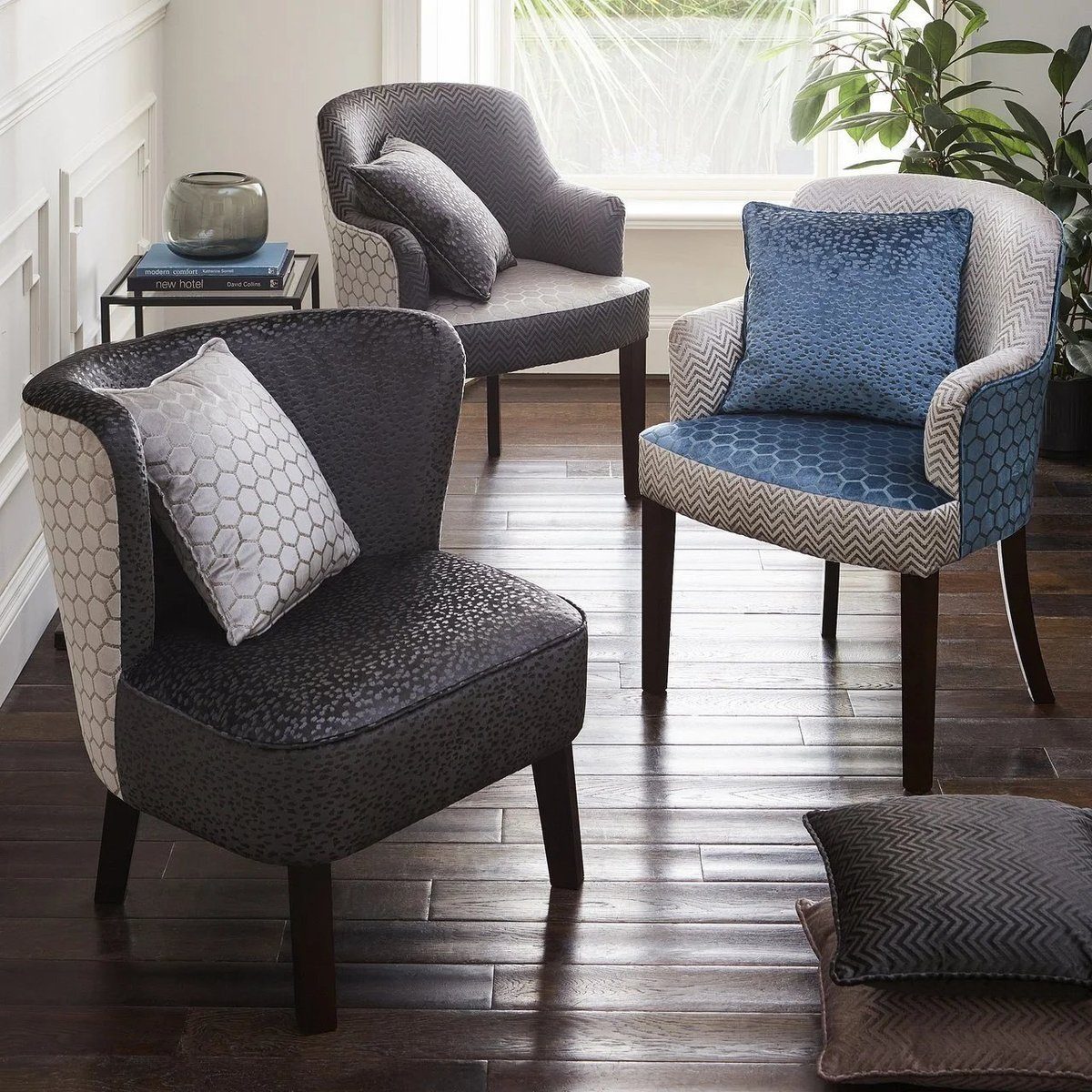 Stofferia Stoff Polsterstoff Samt Nexus Espresso, Breite 142 cm, Meterware