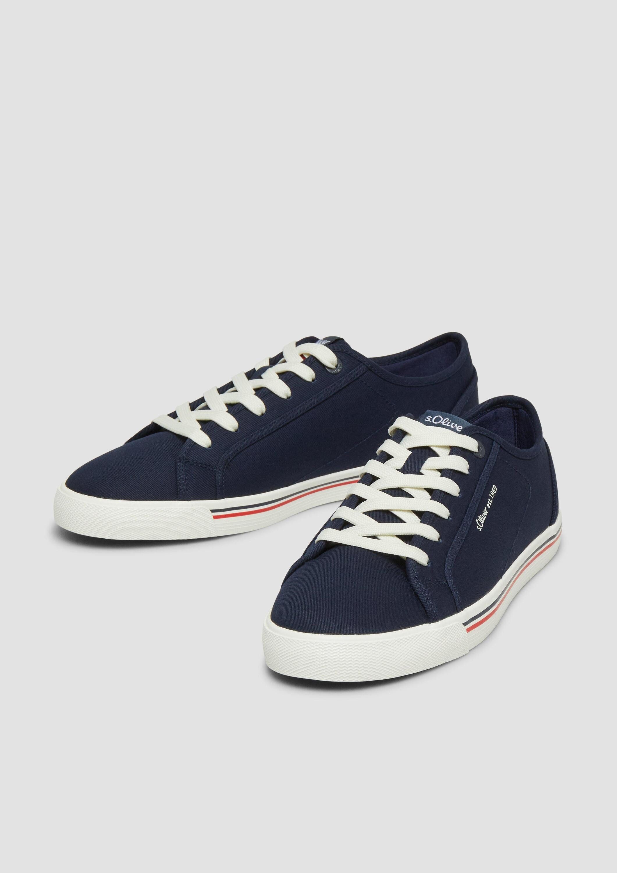 s.Oliver Sneakers Sneaker Sneaker mit Streifen-Detail