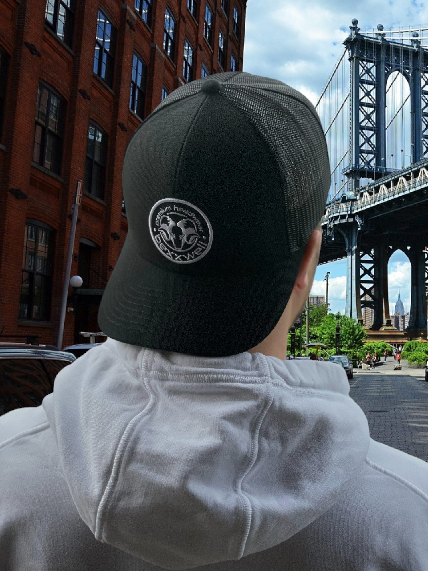 Bexxwell Trucker Cap mit Logo-Patch (optimale Passform, Unisex, Baseball Cap)