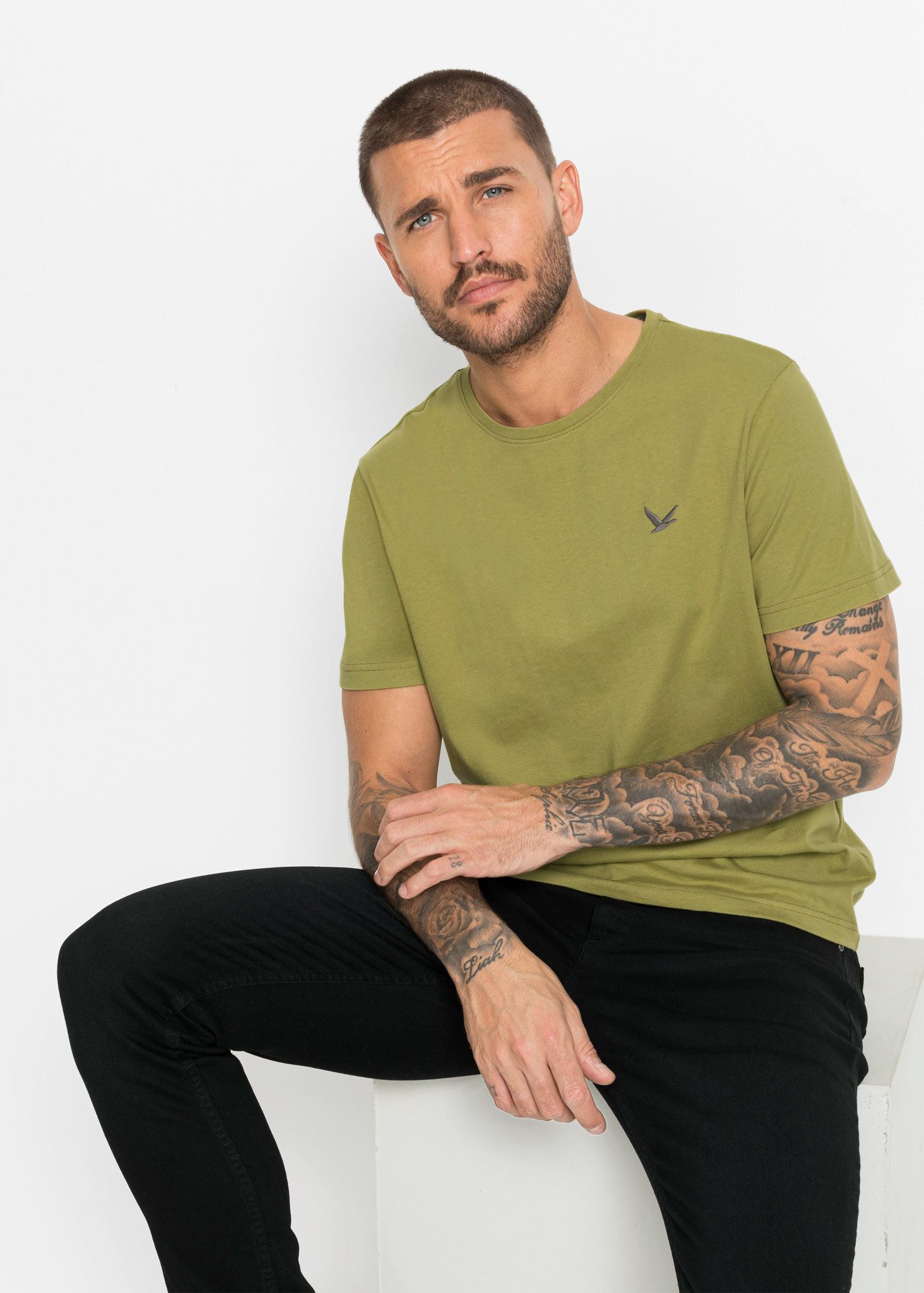 bonprix T-Shirt (Packung, 3-tlg., 3er) Regular Fit, Kurzarm, für den Alltag, aus Baumwolle und Viskose