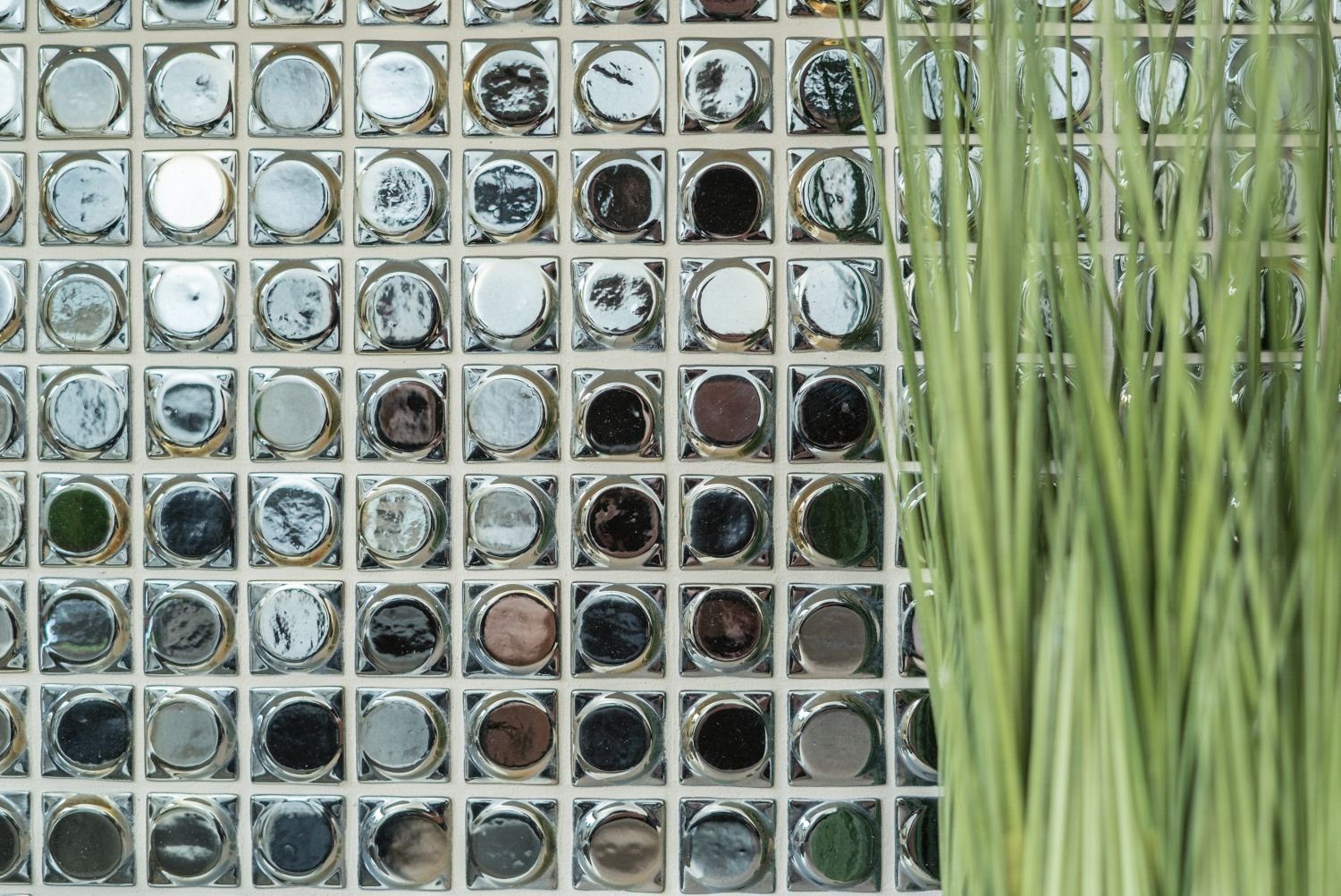 Mosani Mosaikfliesen Matten Glasmosaik 10 Mosaikfliesen glänzend / schwarz Recycling