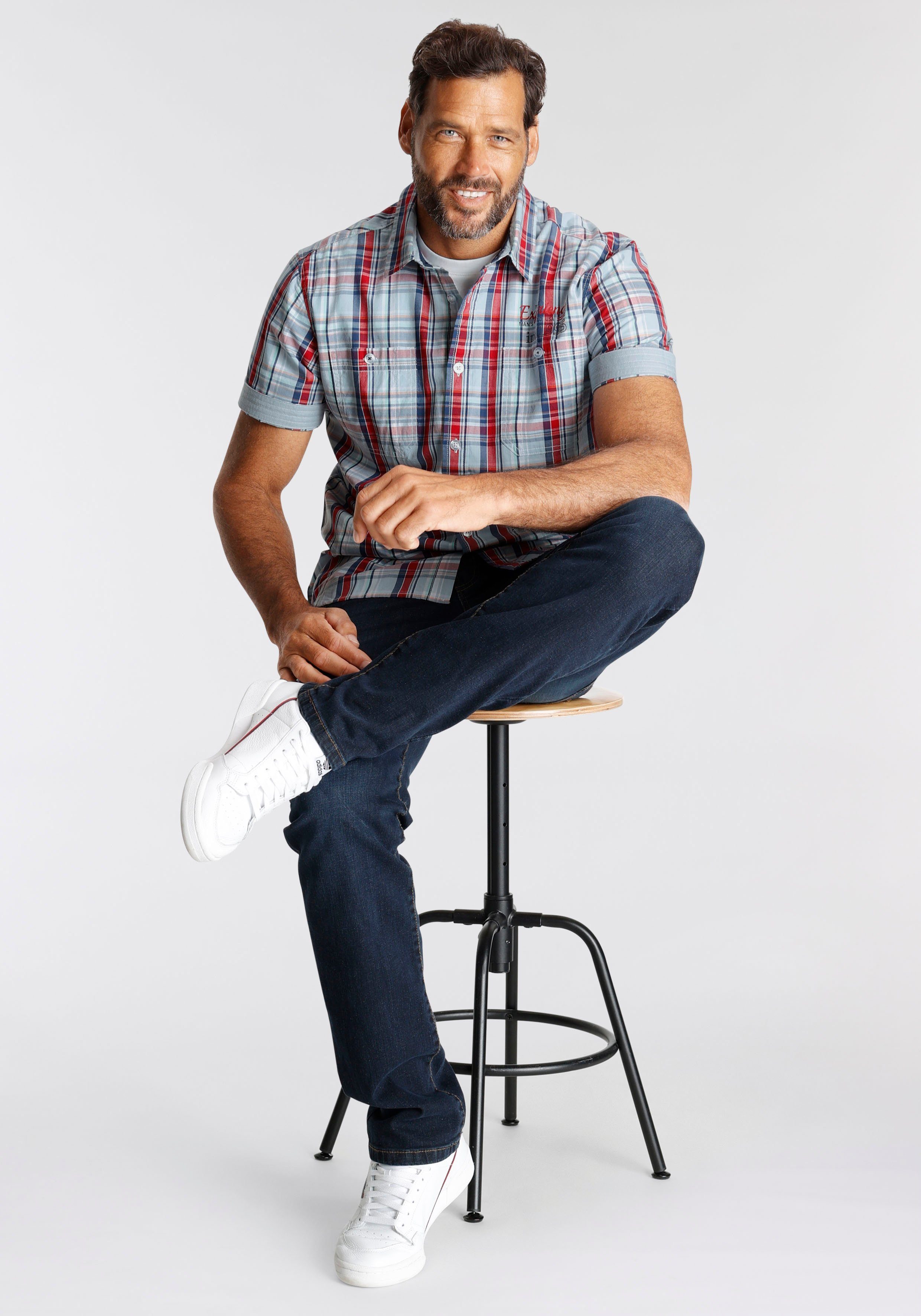 Man's World Kurzarmhemd mit kleinem Brustprint günstig online kaufen