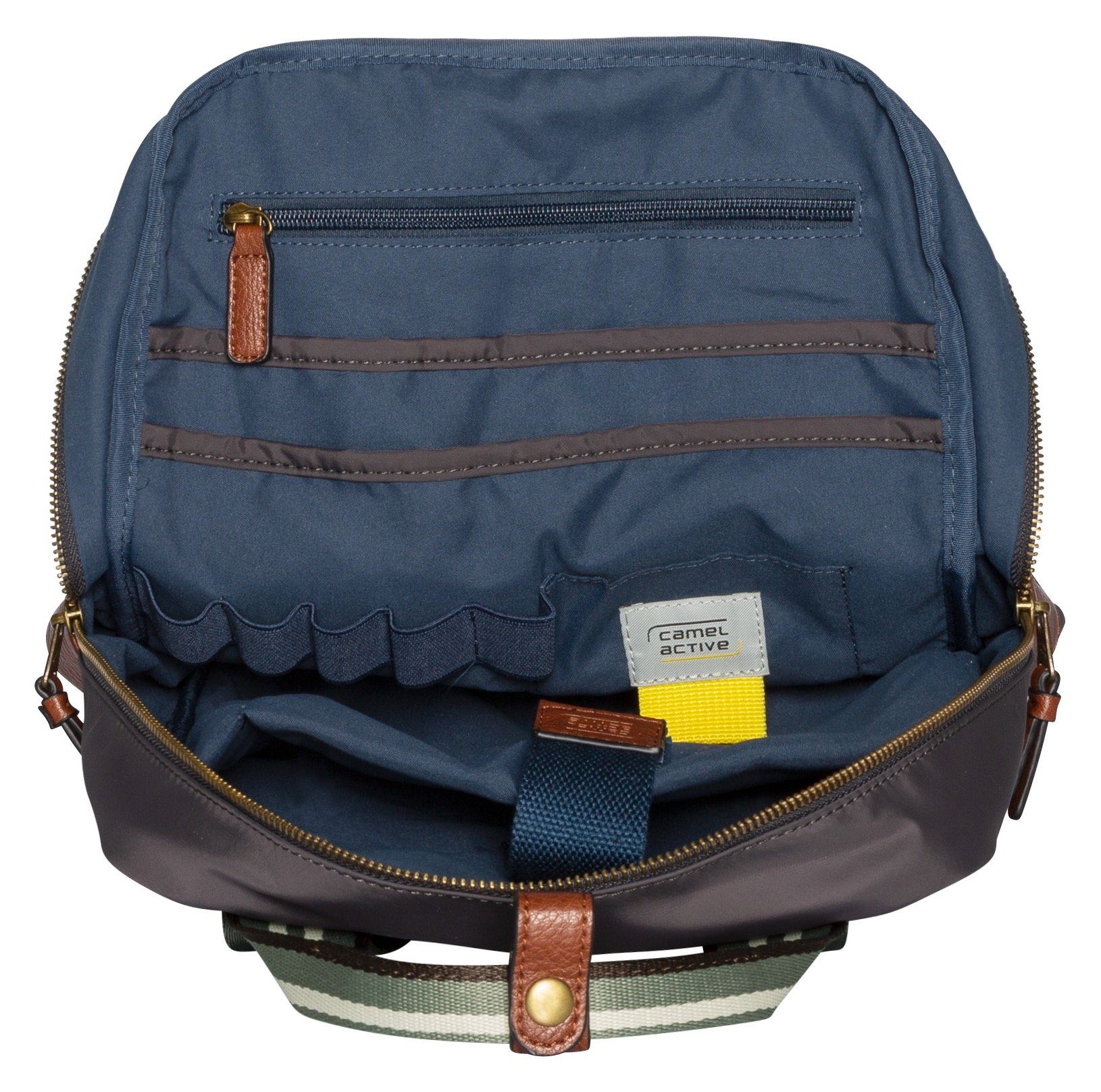 camel active Rucksack Bari, aus hochwertigem matten Nylon mit gestreiftem Gewebeband