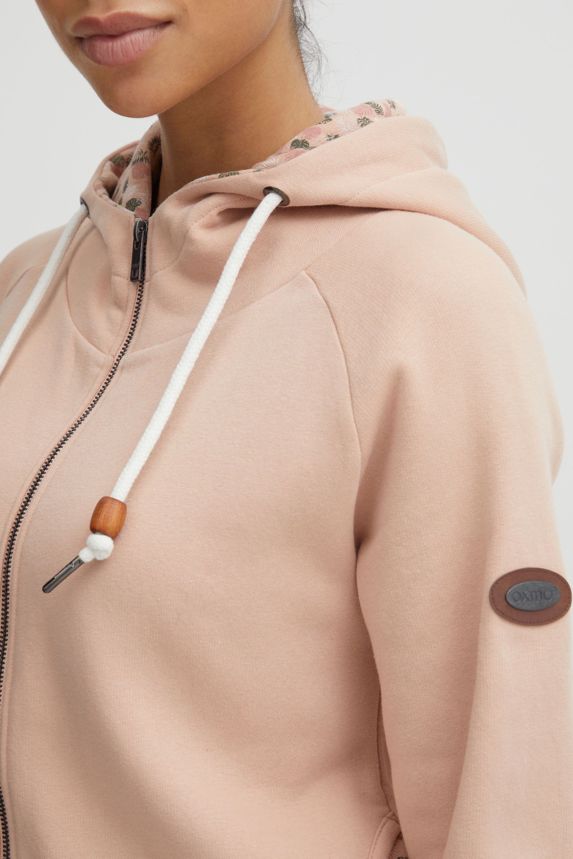 OXMO Kapuzensweatjacke OXUlla Kapuzensweatjacke mit Kordelzug
